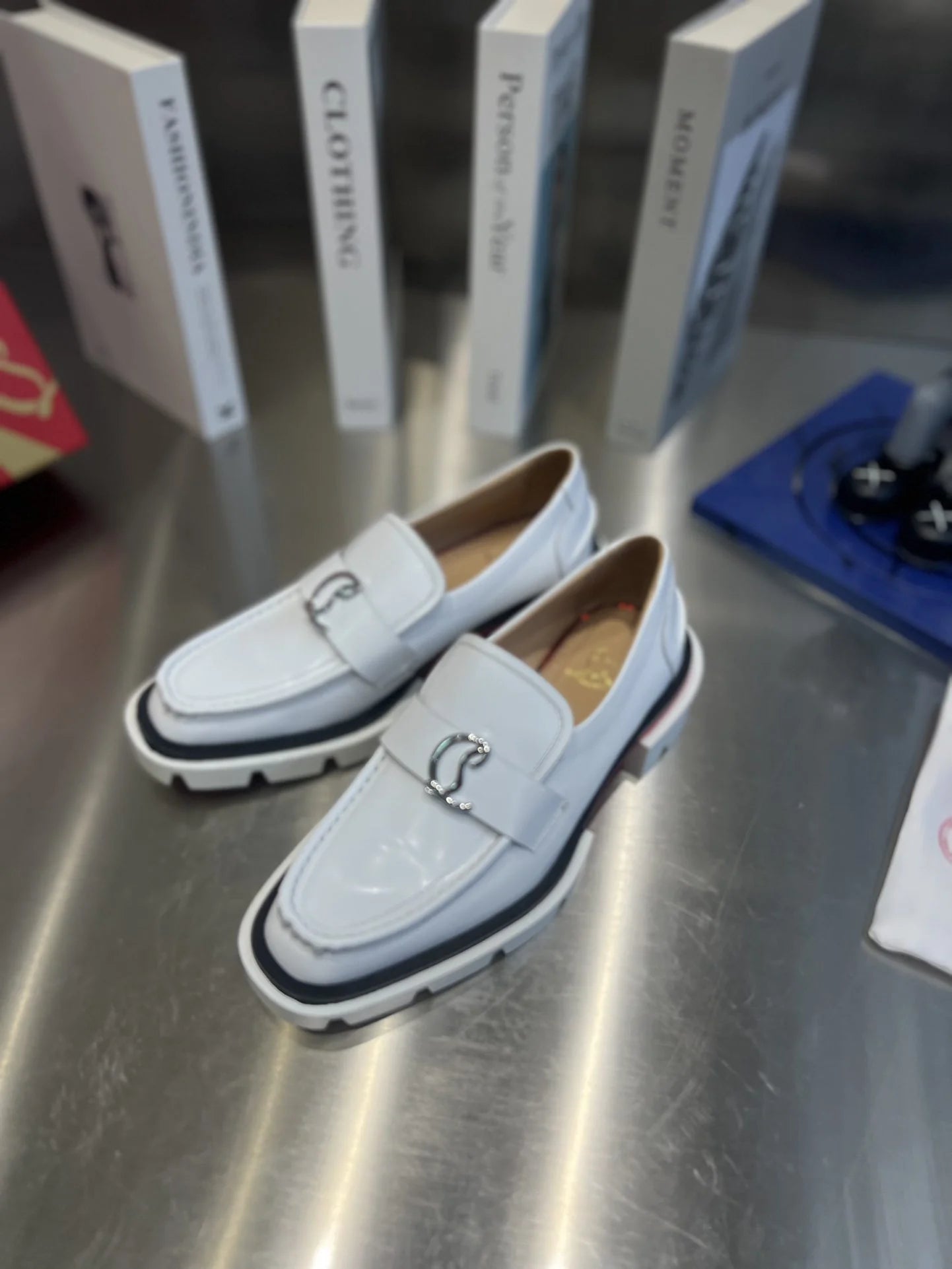 CL LOAFER