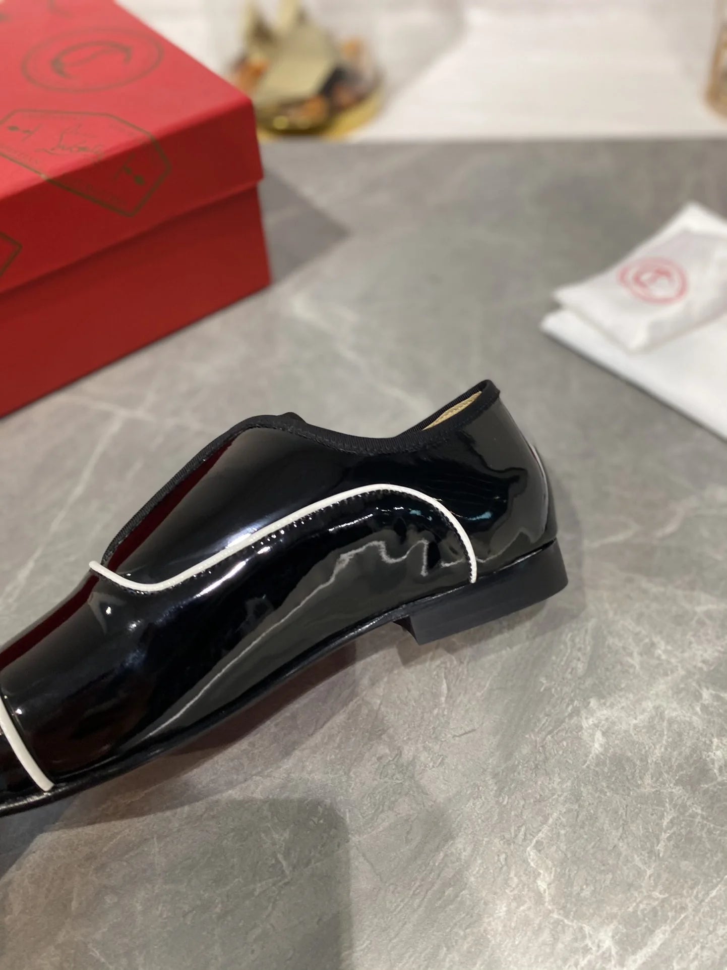 CL LOAFER