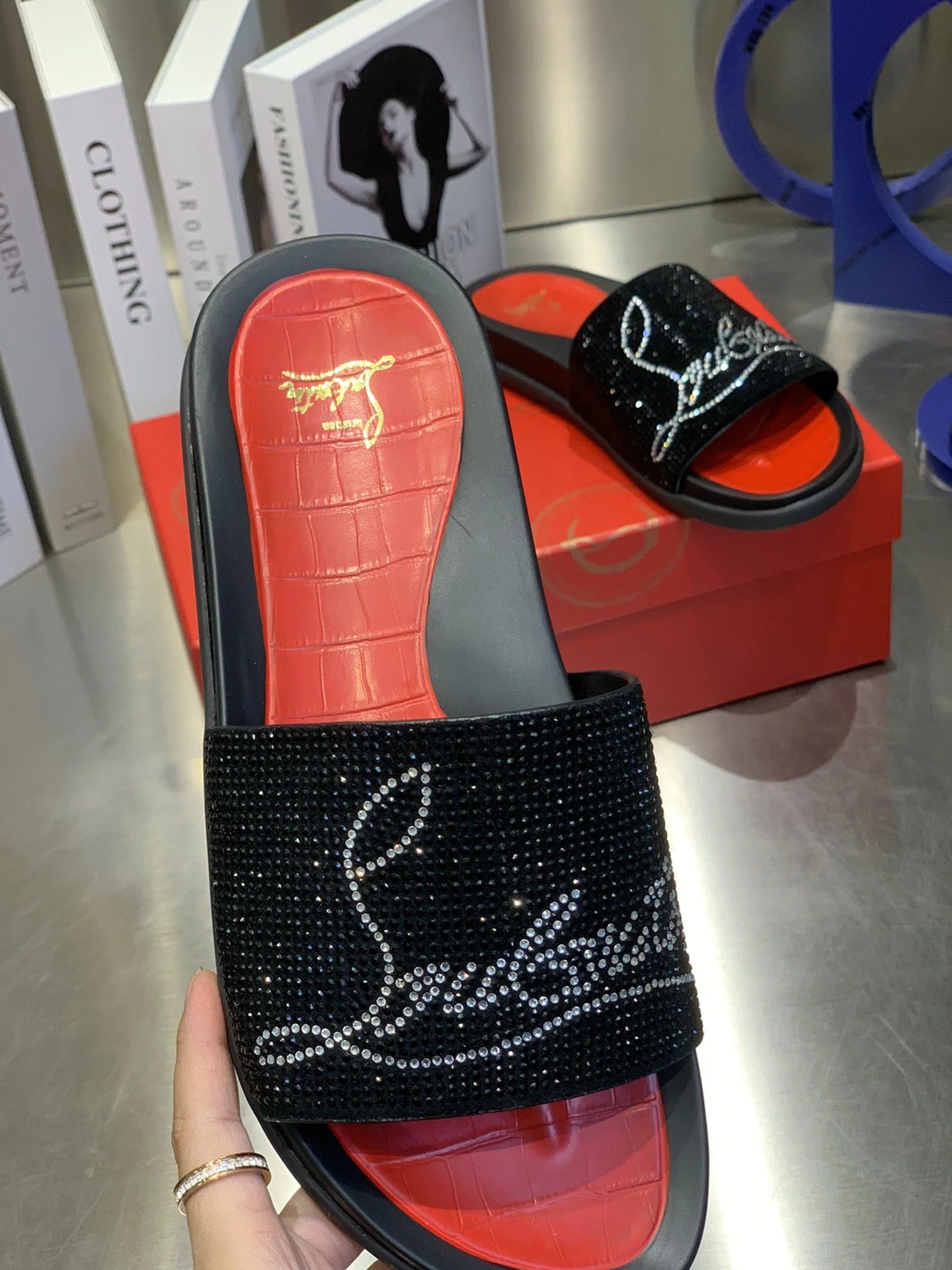 CL SANDAL