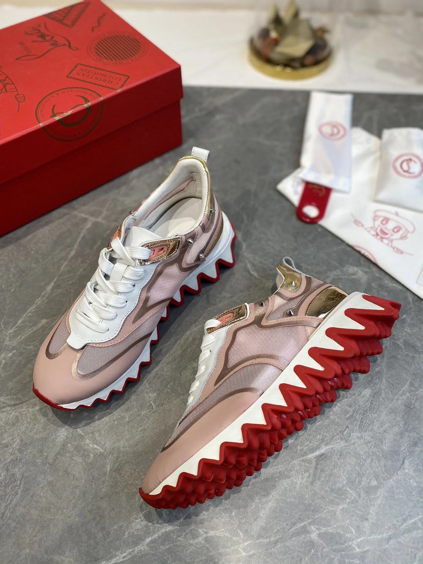 CL SNEAKER