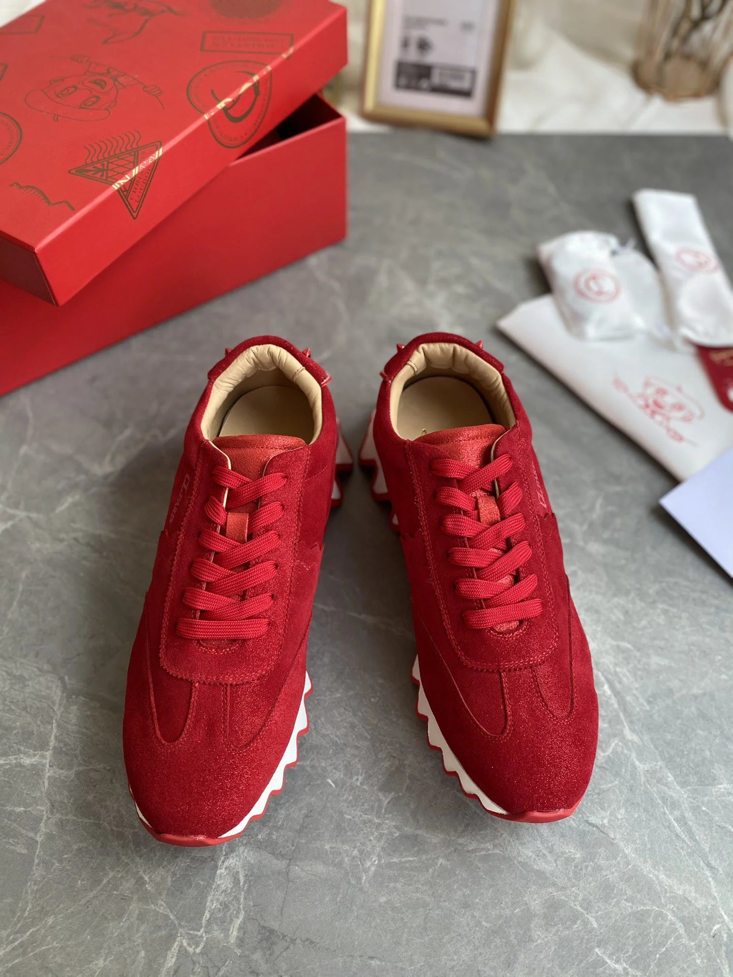CL SNEAKER