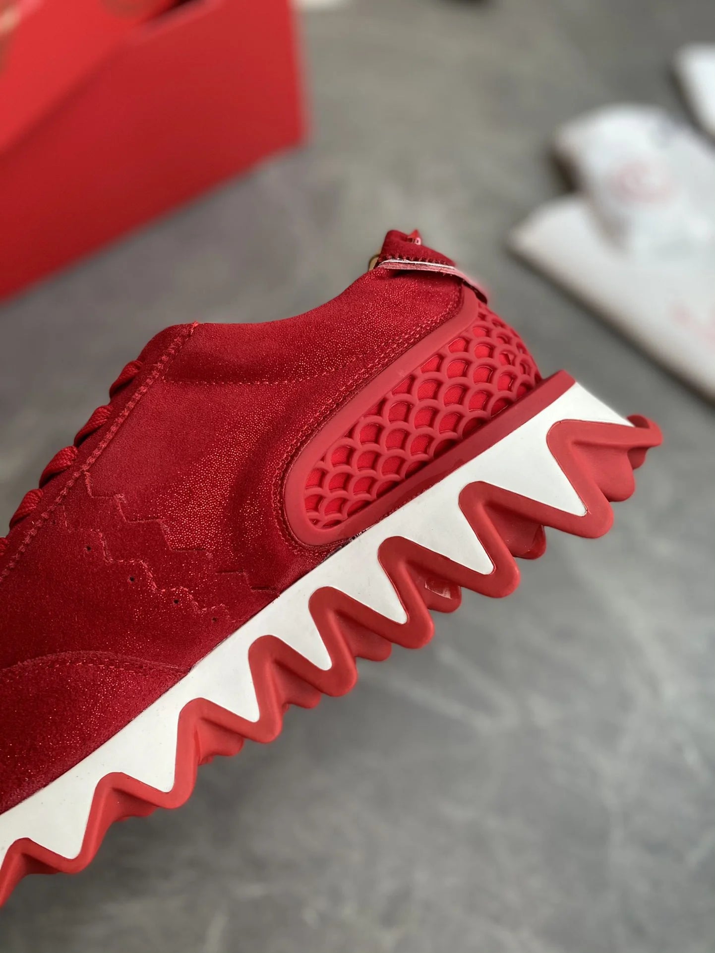 CL SNEAKER