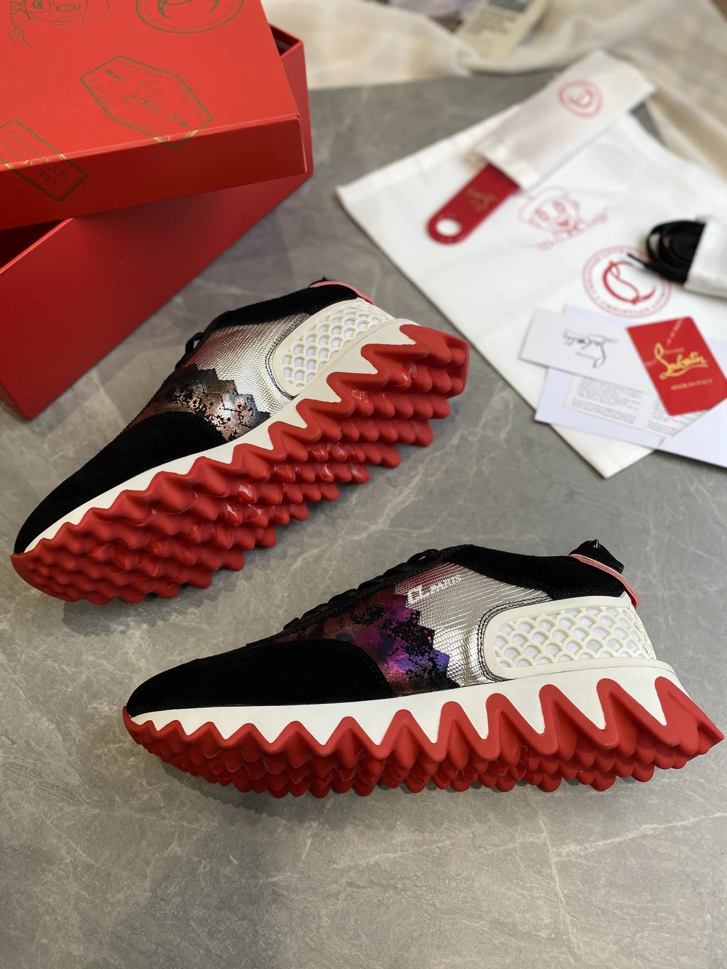 CL SNEAKER