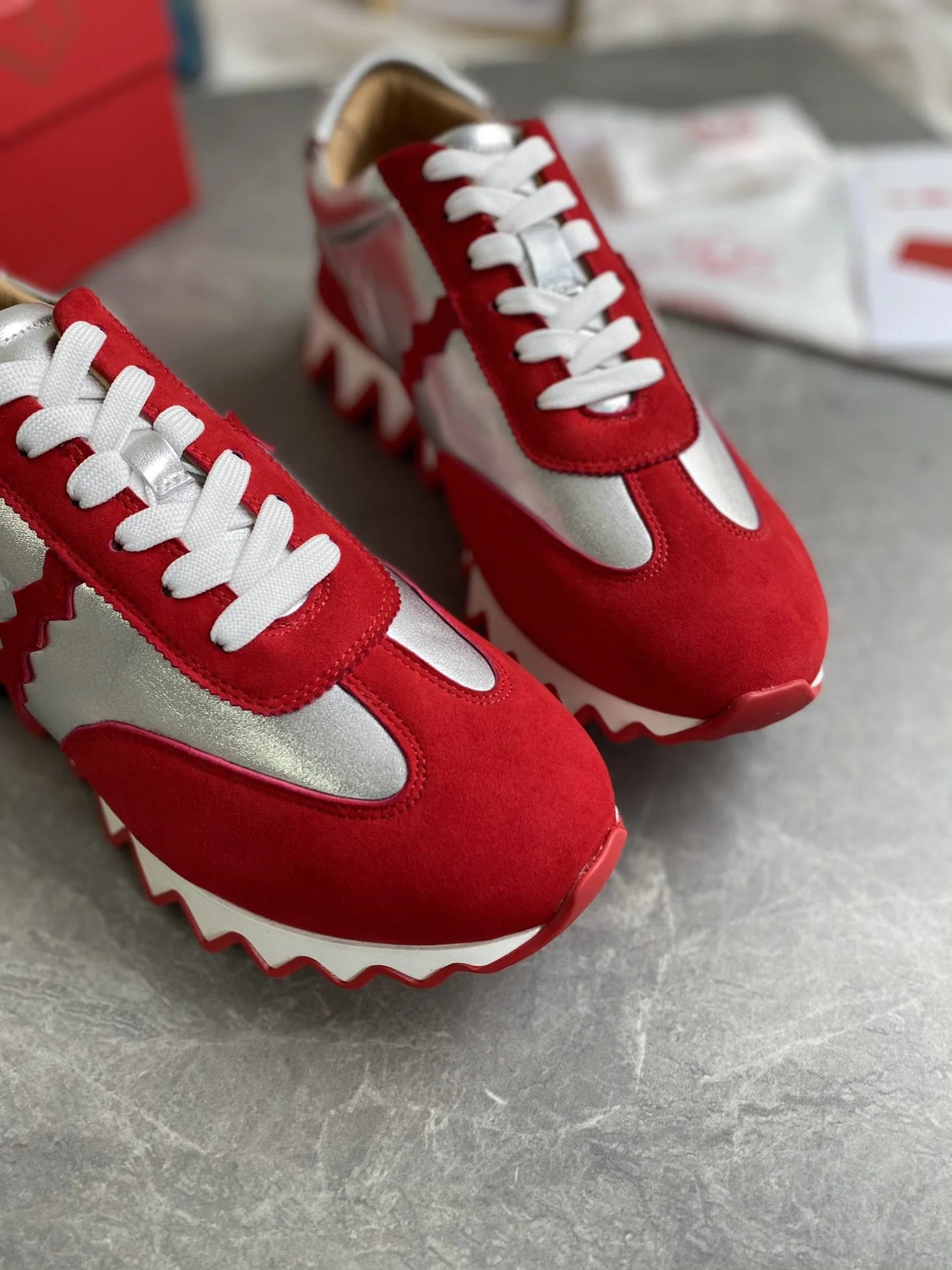 CL SNEAKER