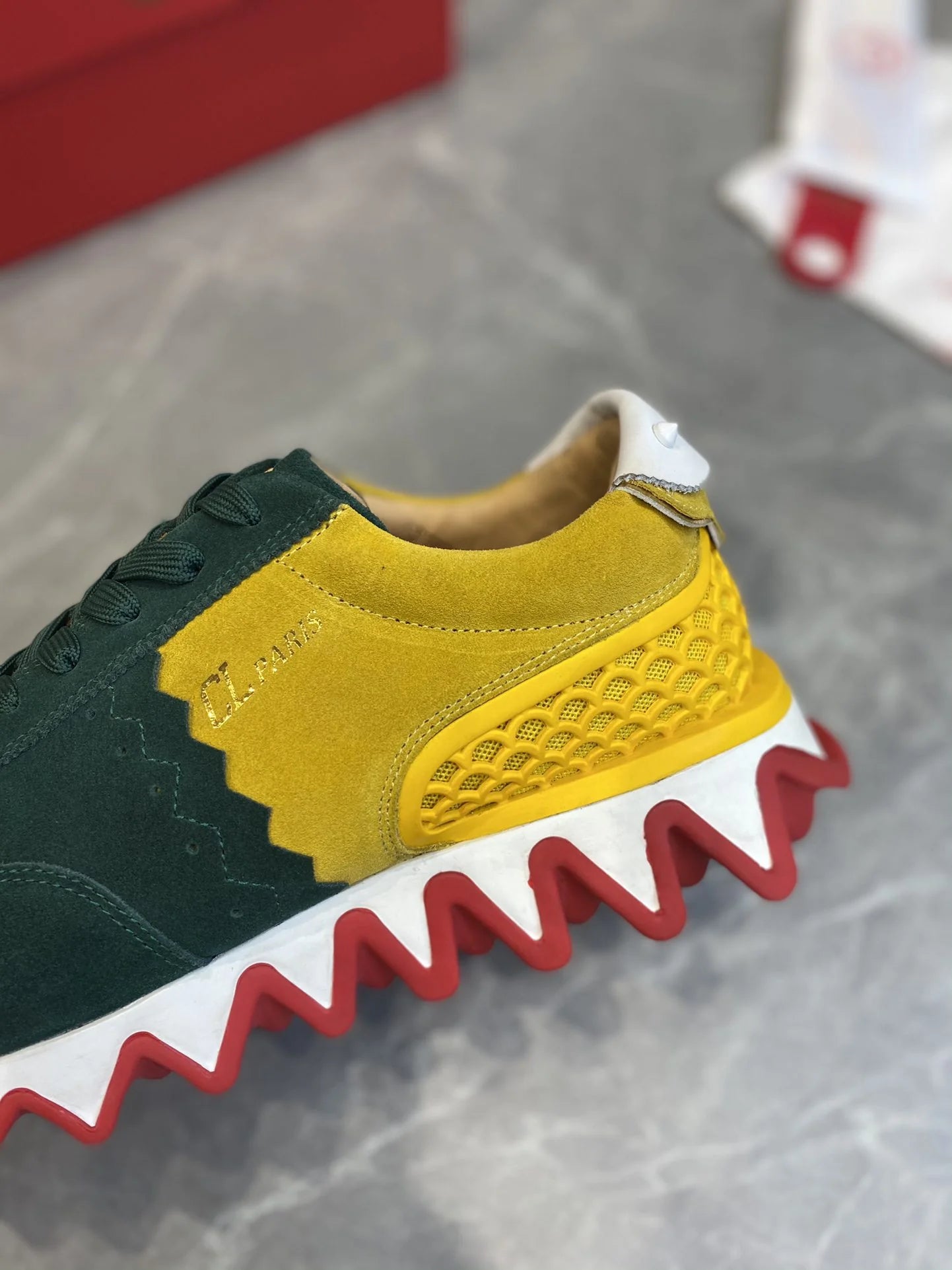 CL SNEAKER