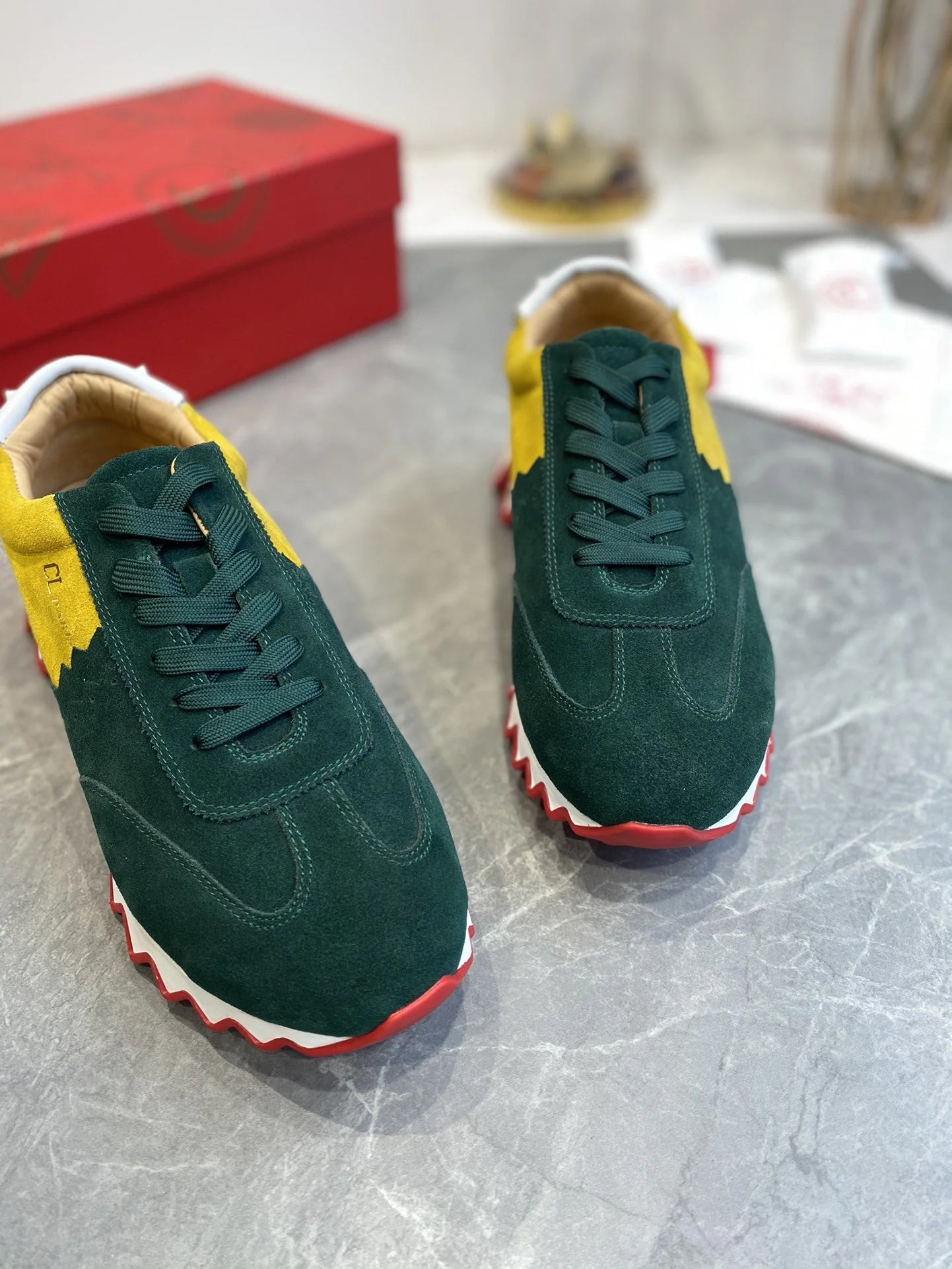 CL SNEAKER