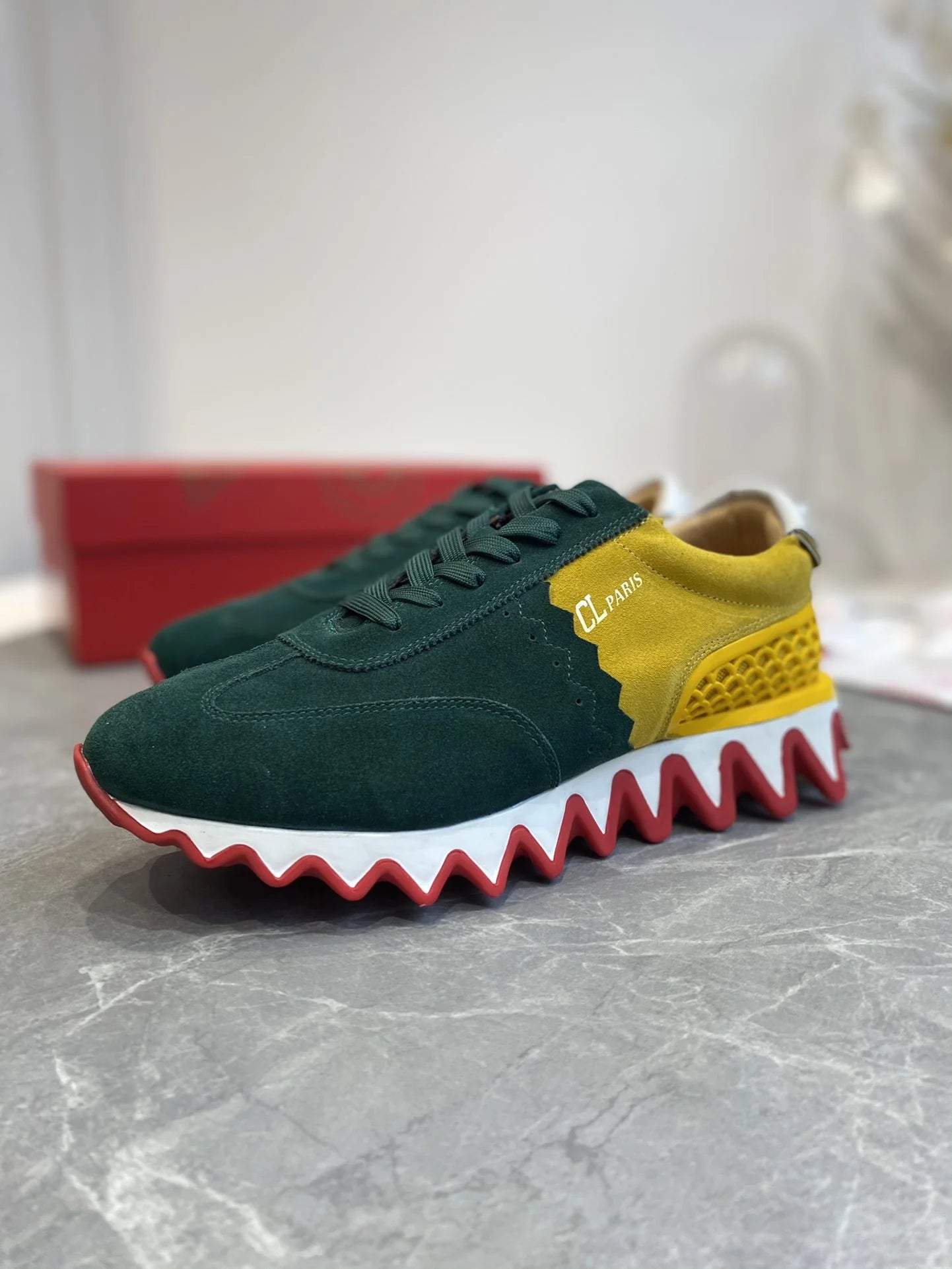 CL SNEAKER