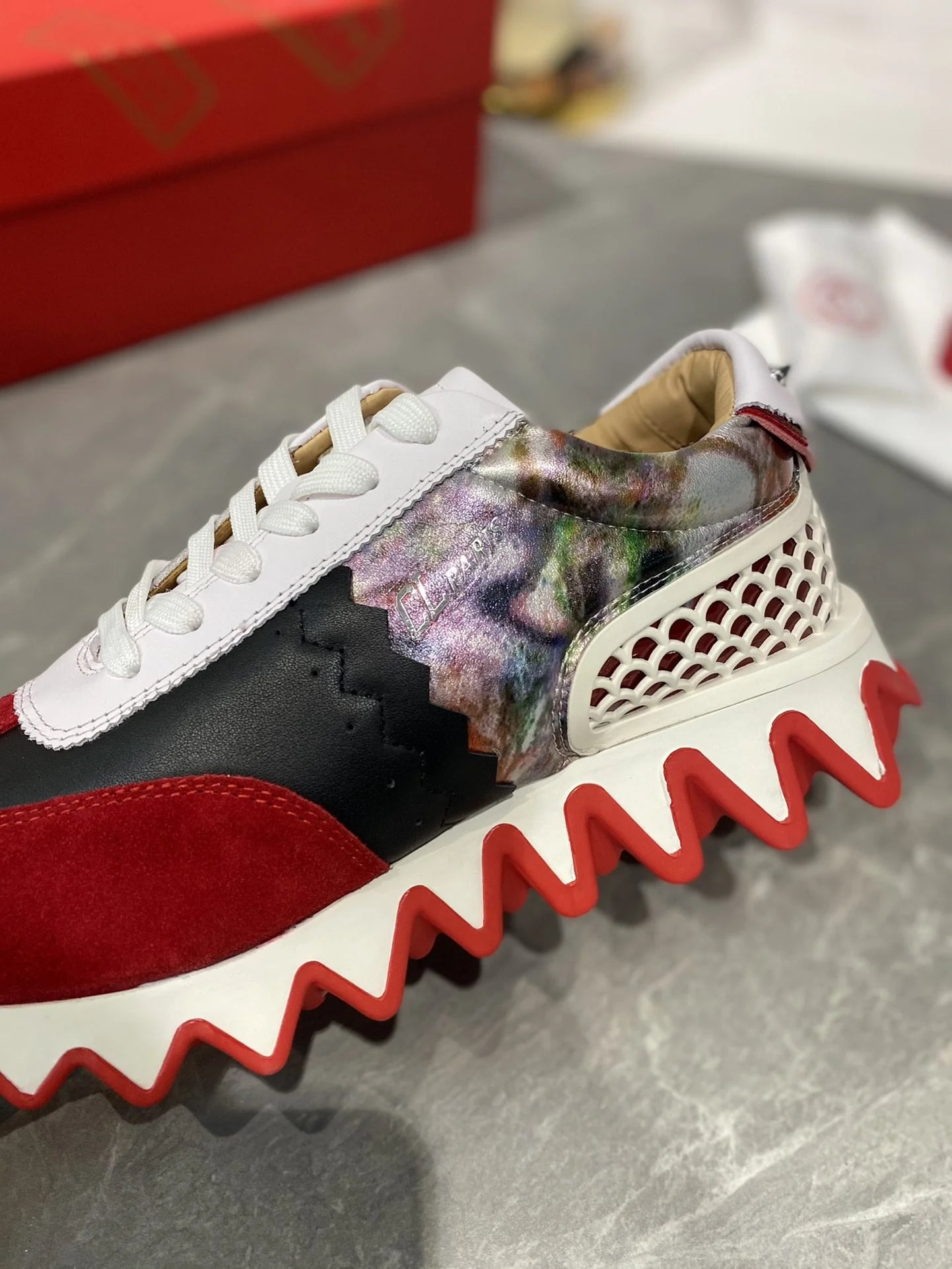 CL SNEAKER