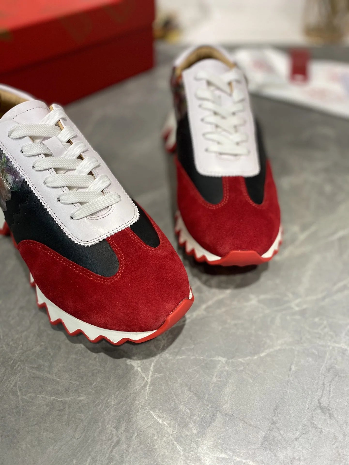 CL SNEAKER