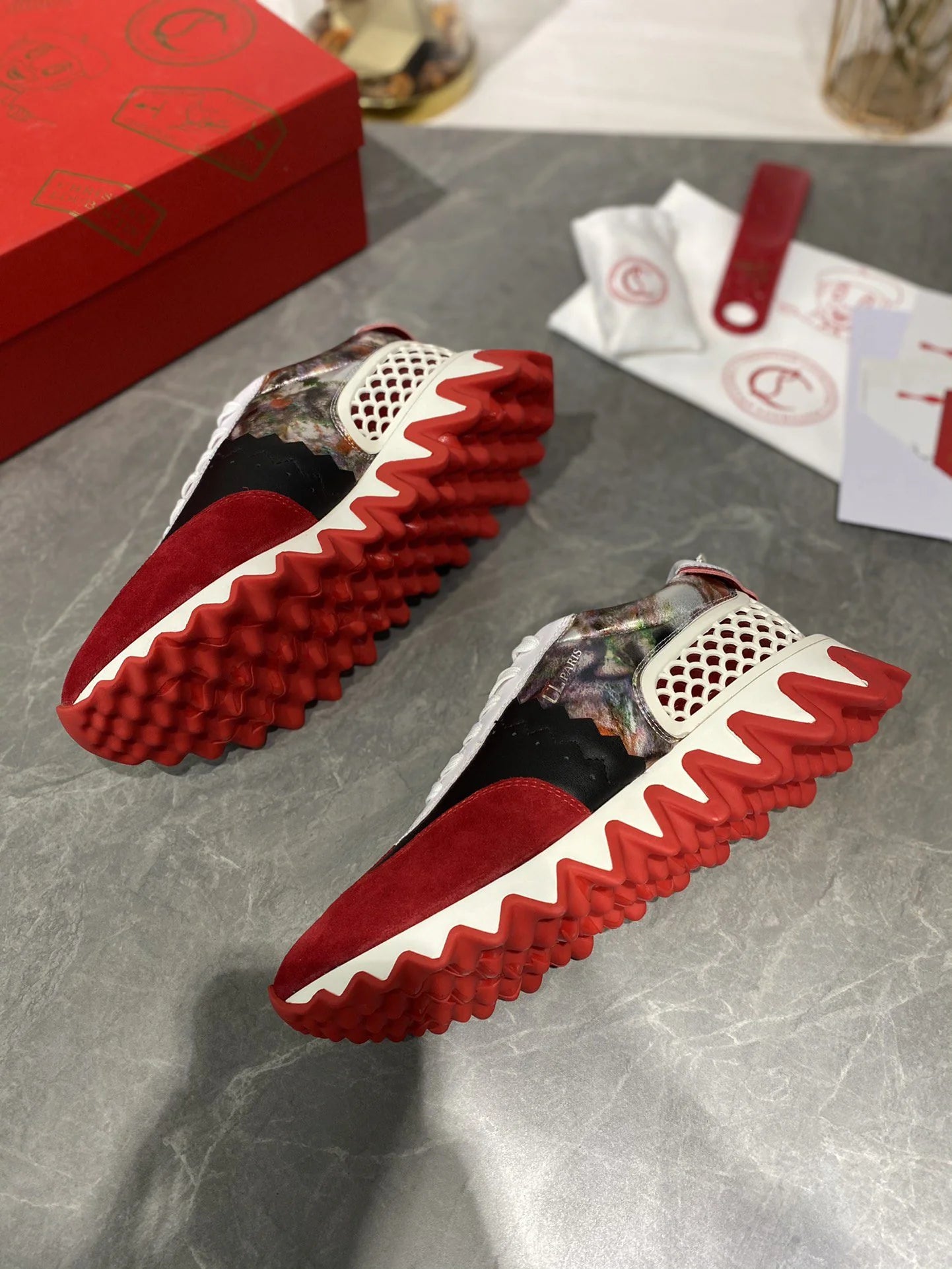 CL SNEAKER