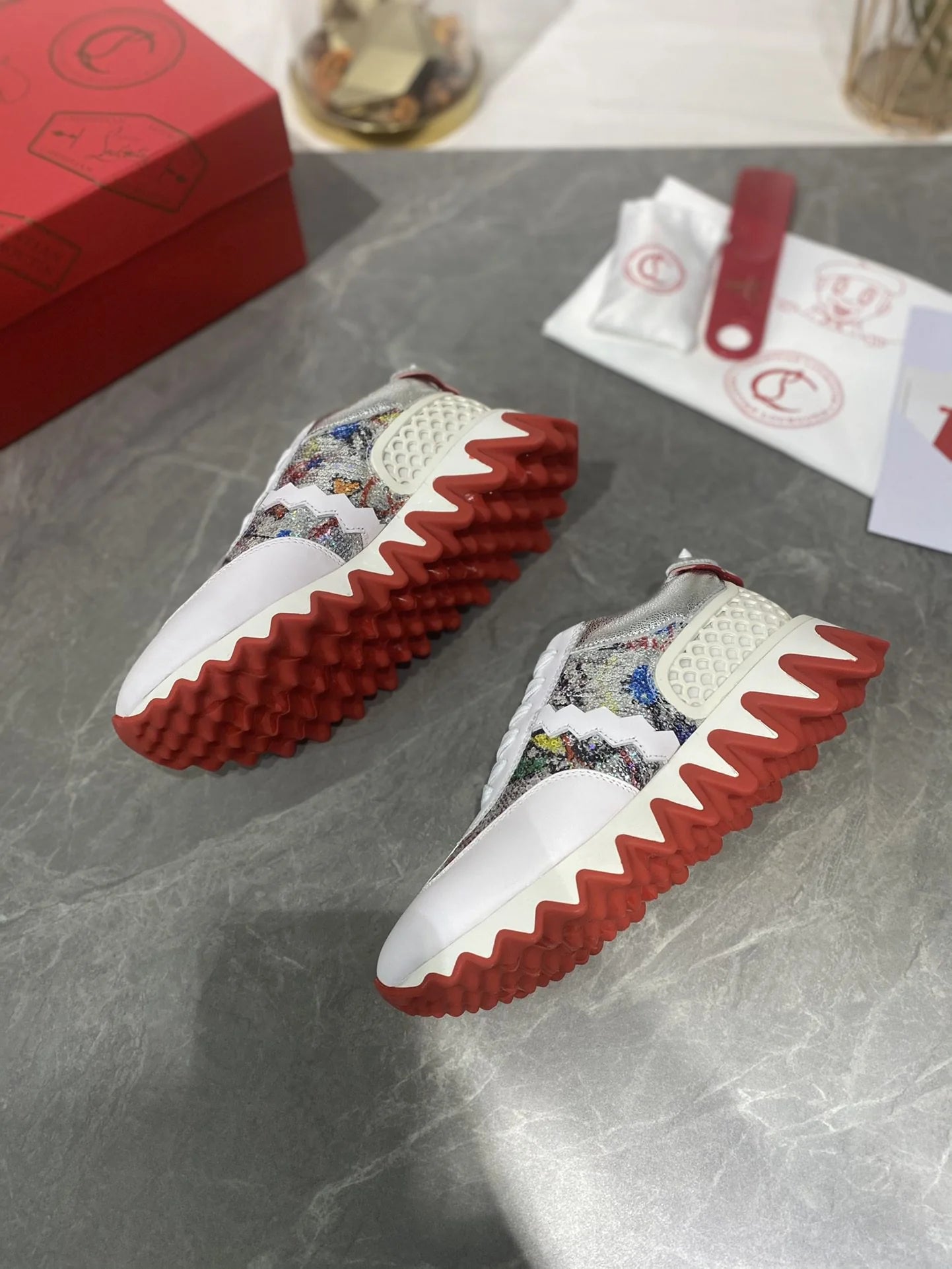 CL SNEAKER