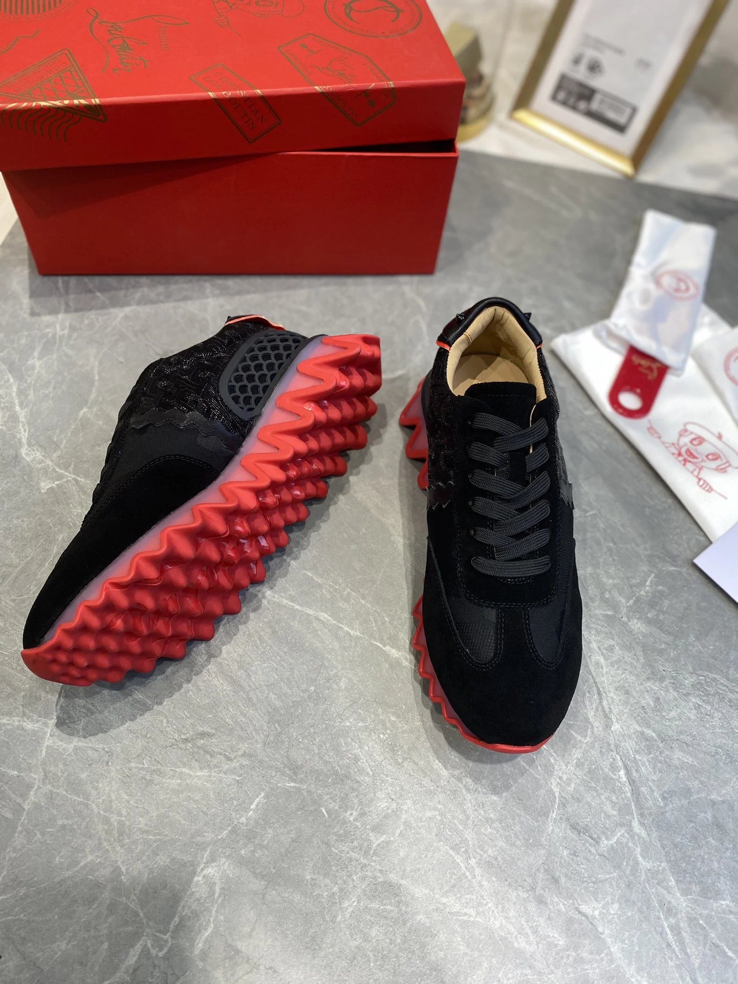 CL SNEAKER