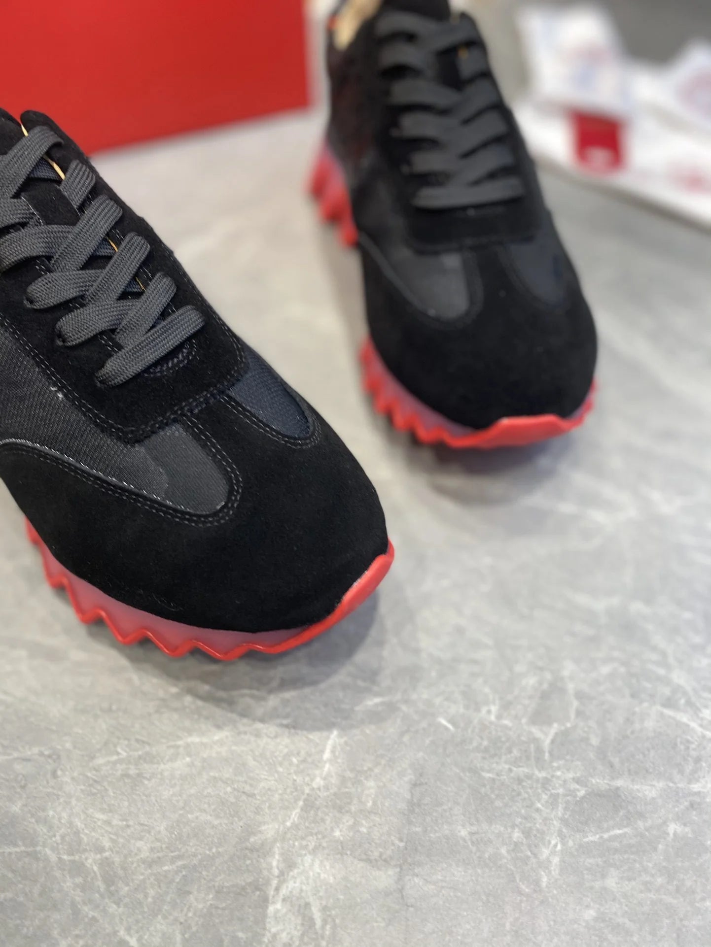 CL SNEAKER