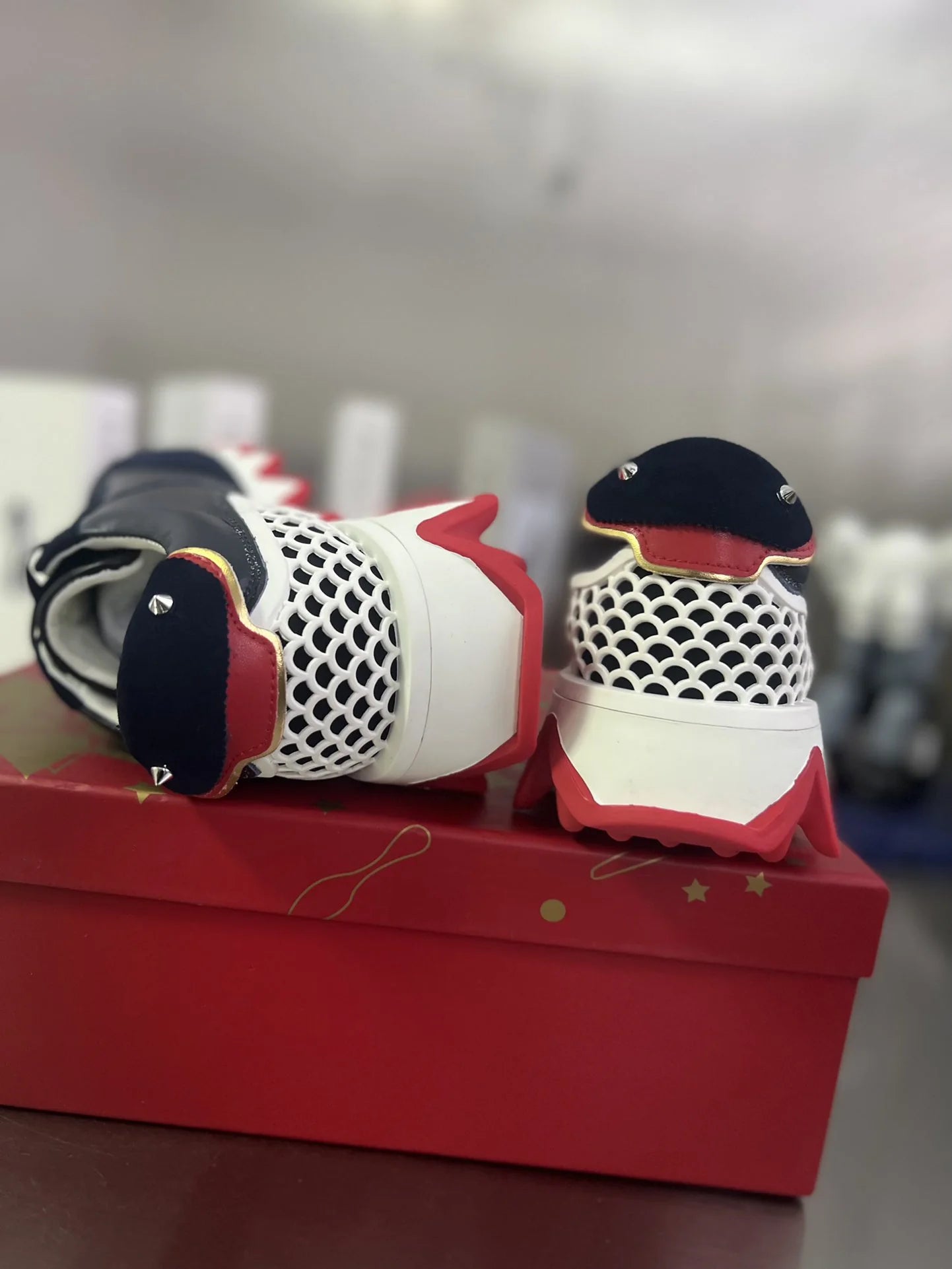CL SNEAKER