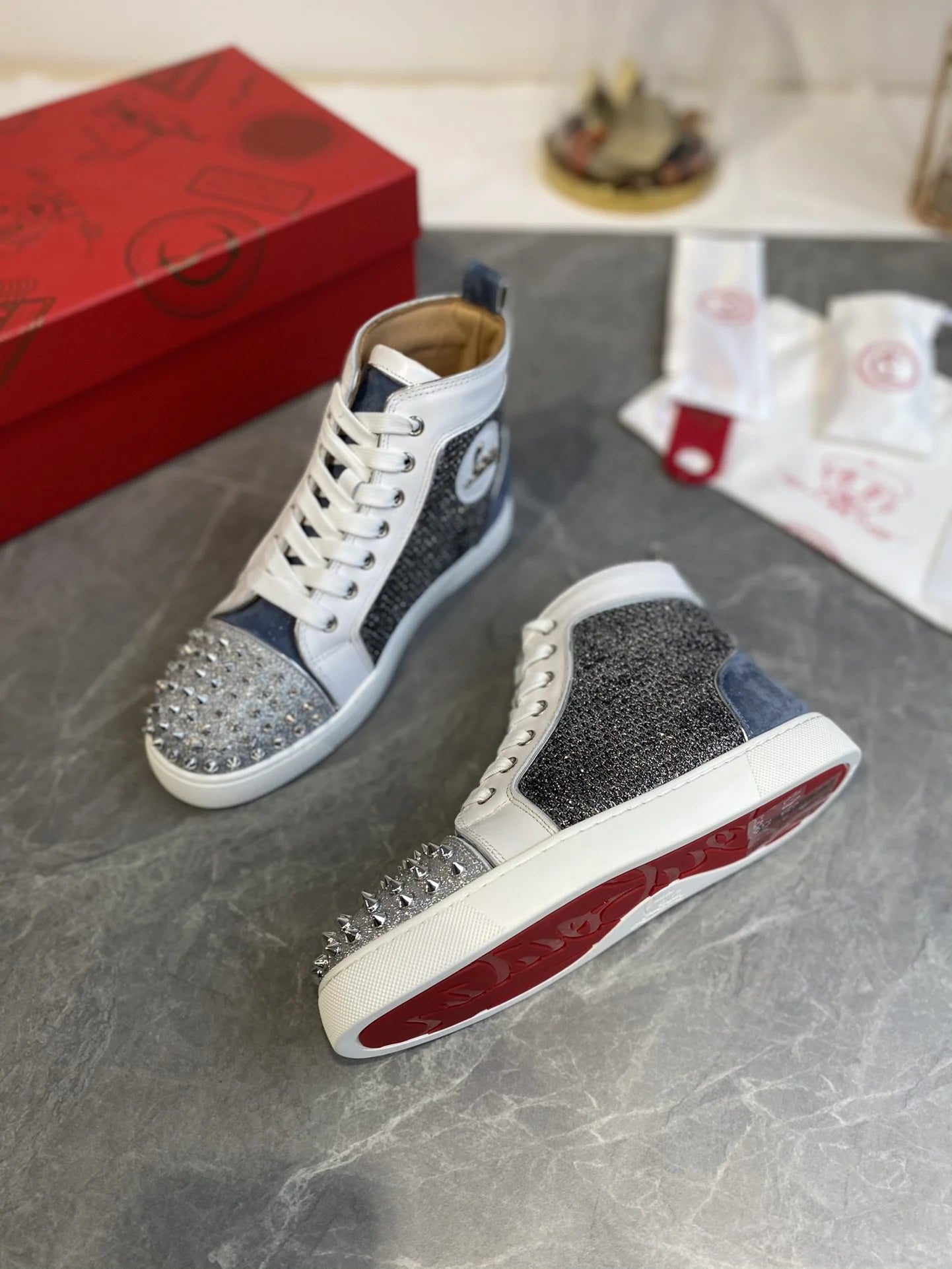 CL SNEAKER