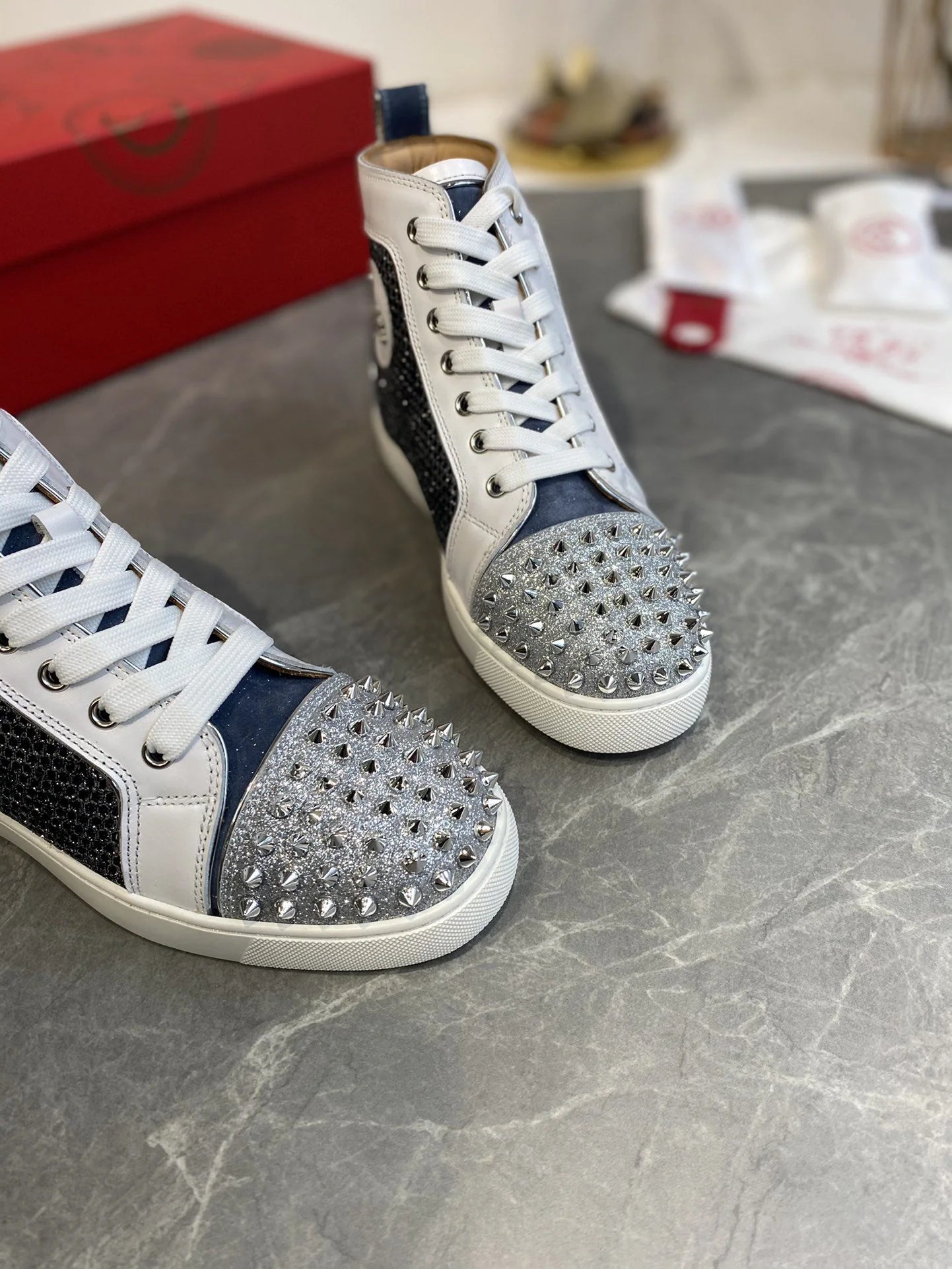 CL SNEAKER