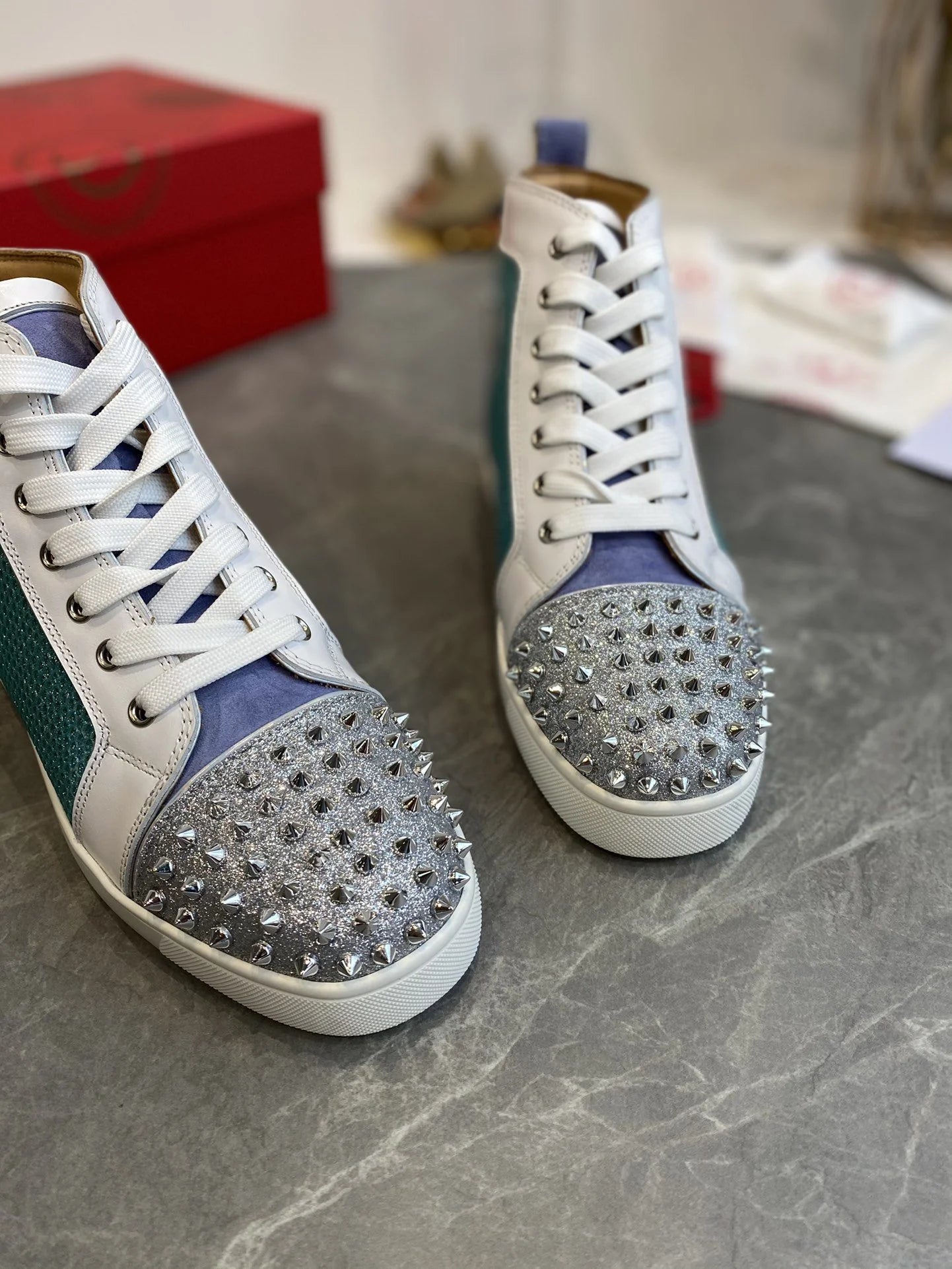 CL SNEAKER