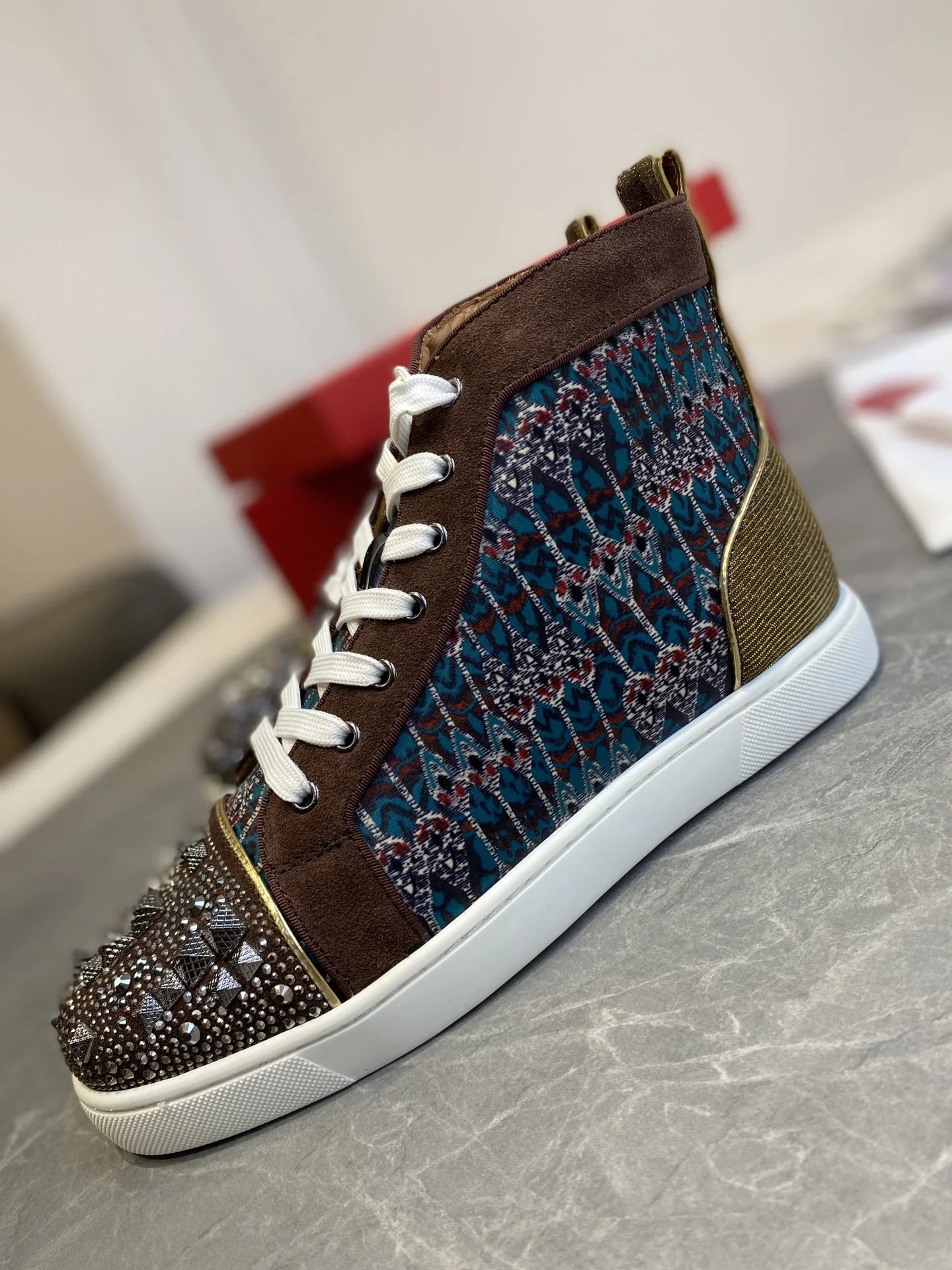 CL SNEAKER