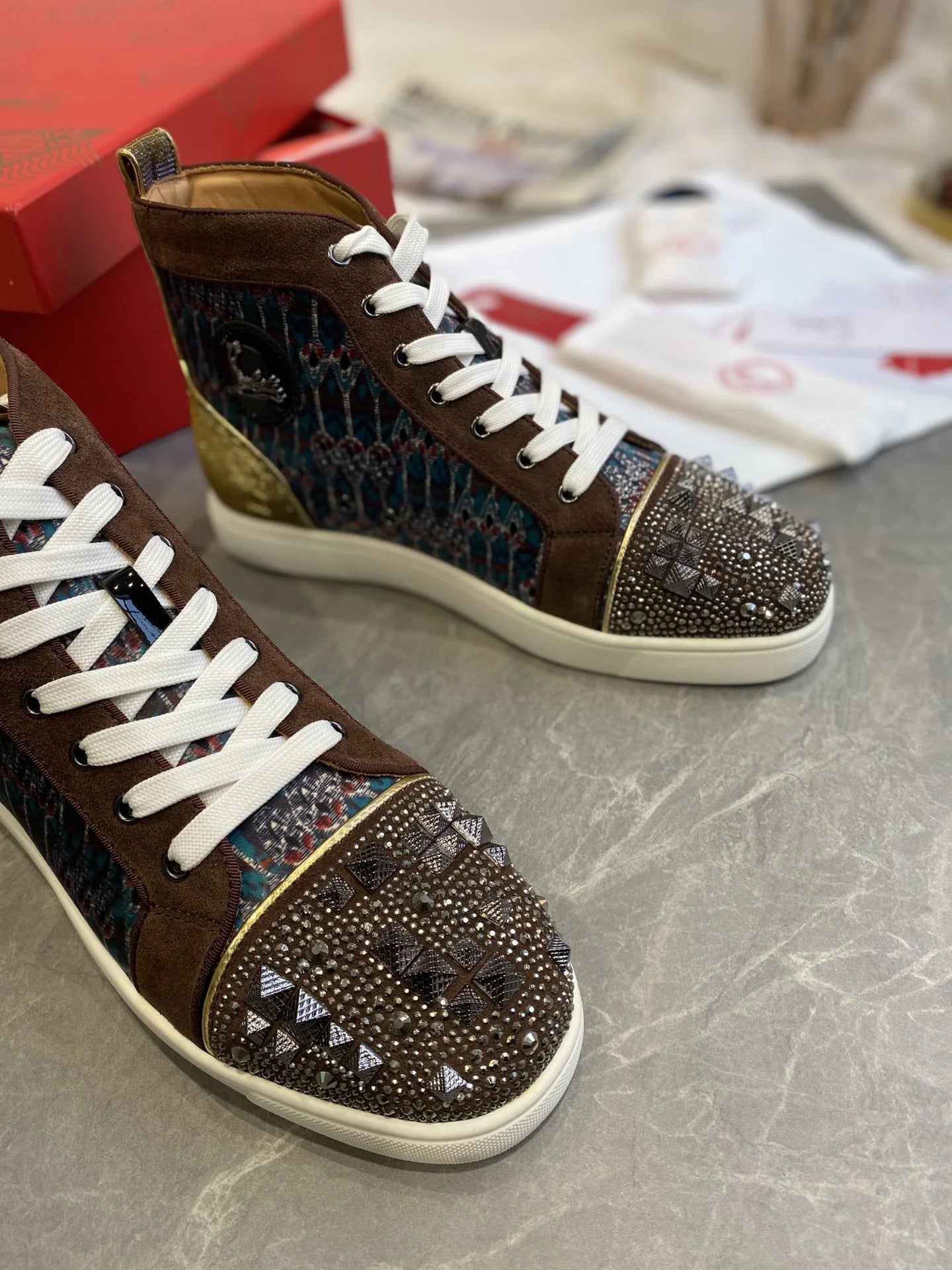 CL SNEAKER
