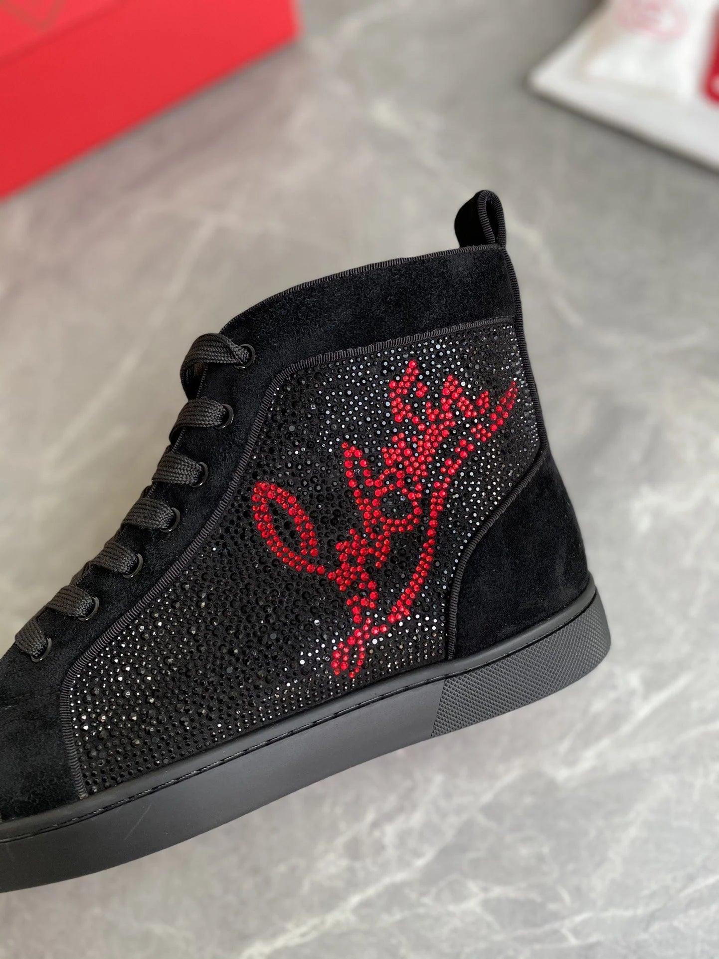 CL SNEAKER