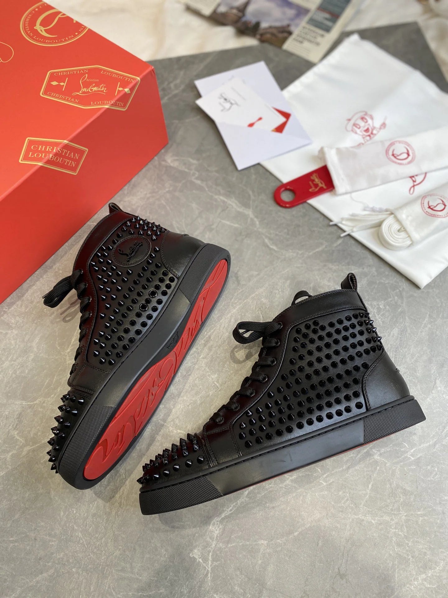 CL SNEAKER