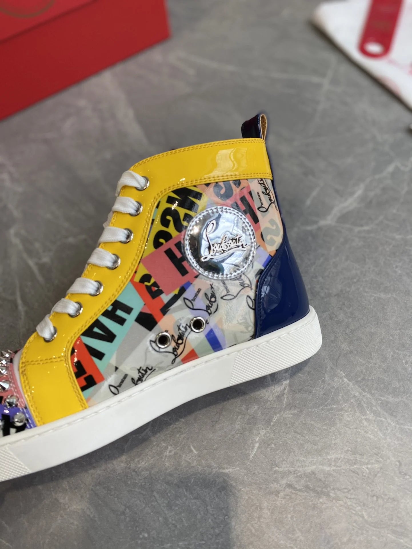 CL SNEAKER