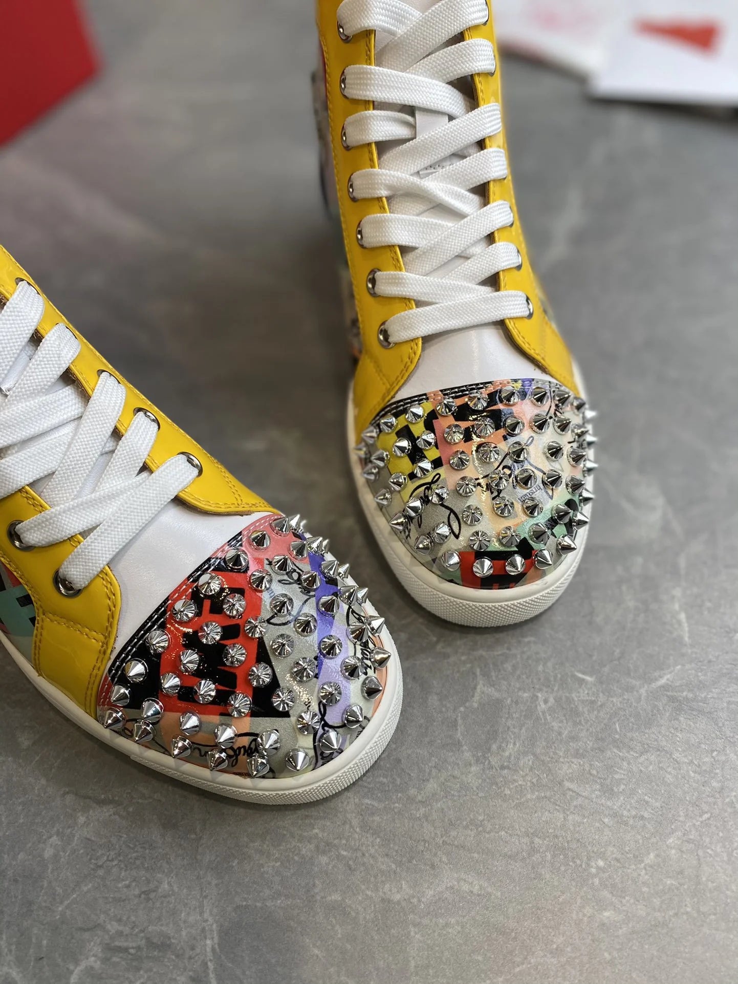 CL SNEAKER