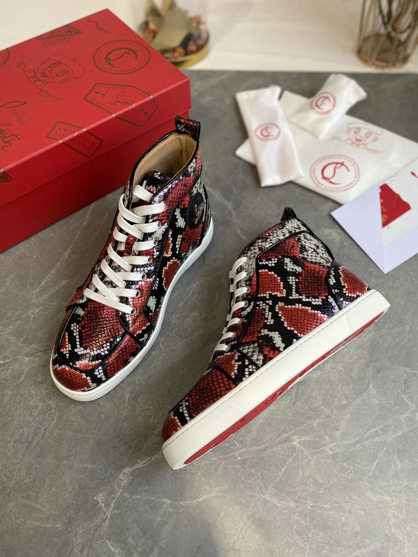 CL SNEAKER