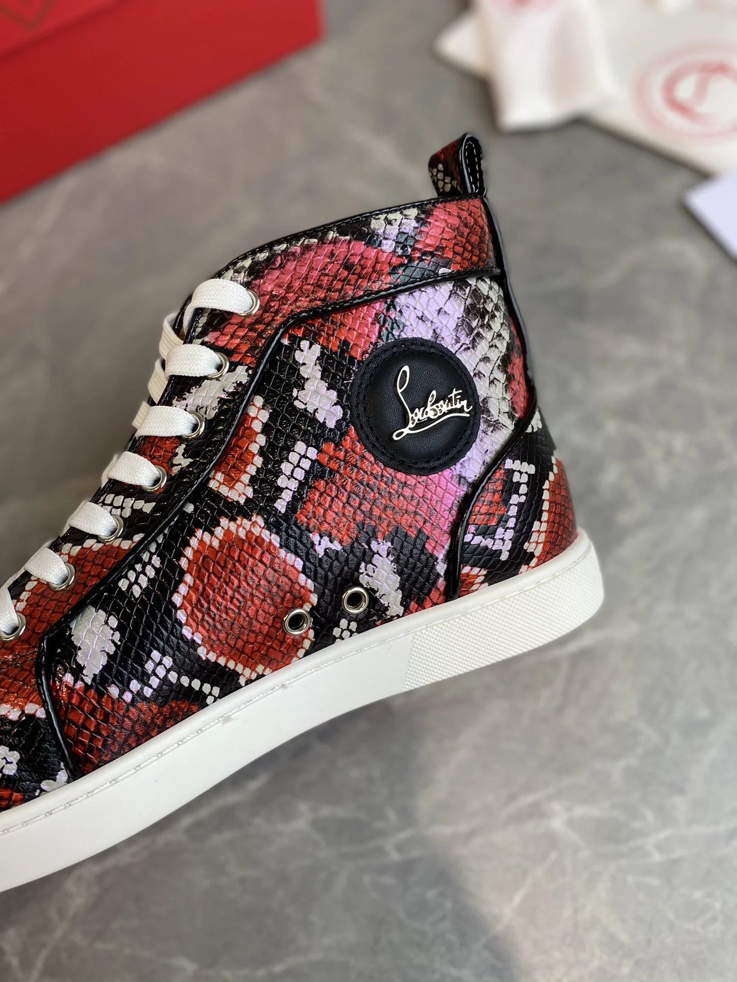 CL SNEAKER
