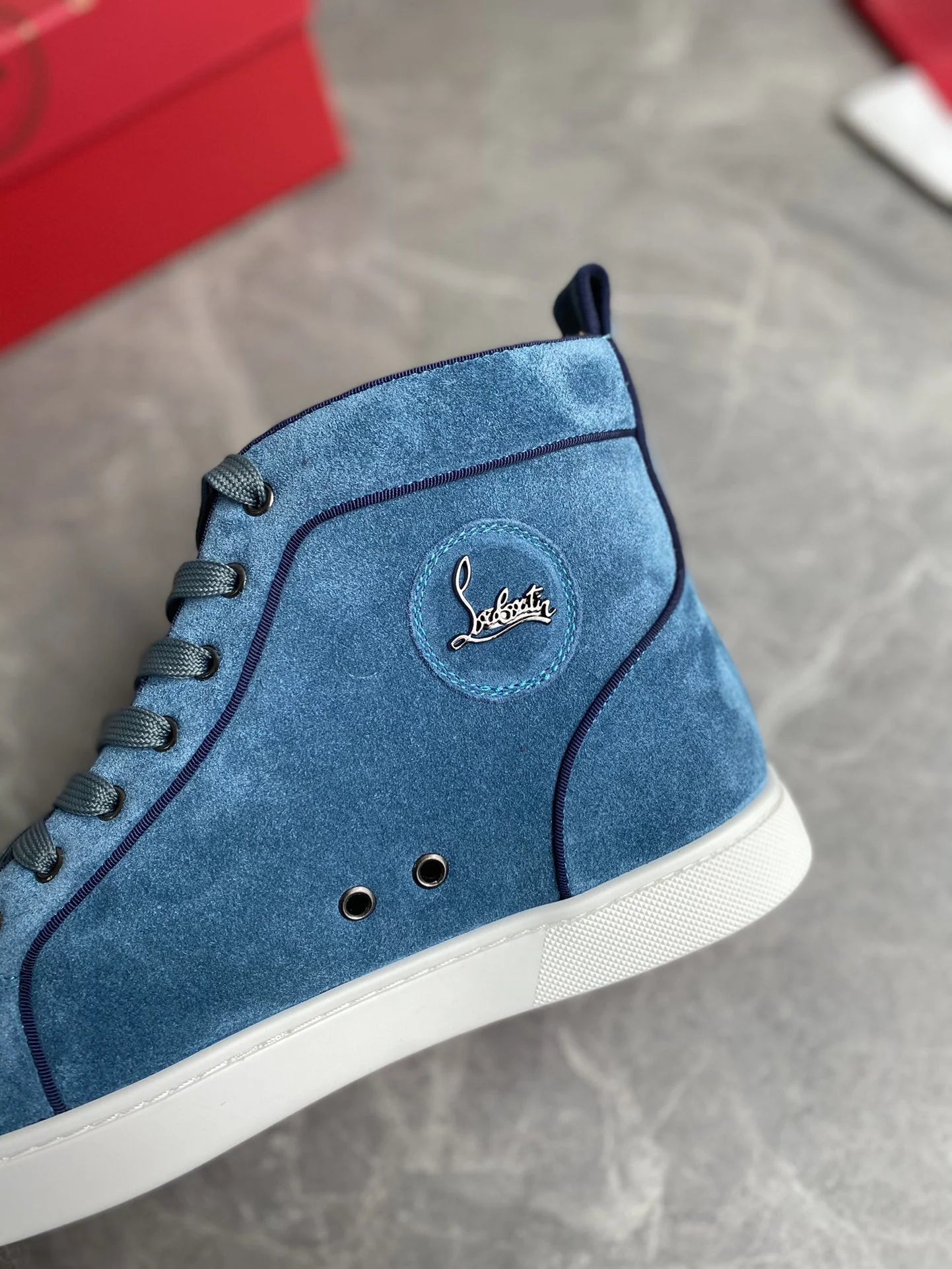 CL SNEAKER