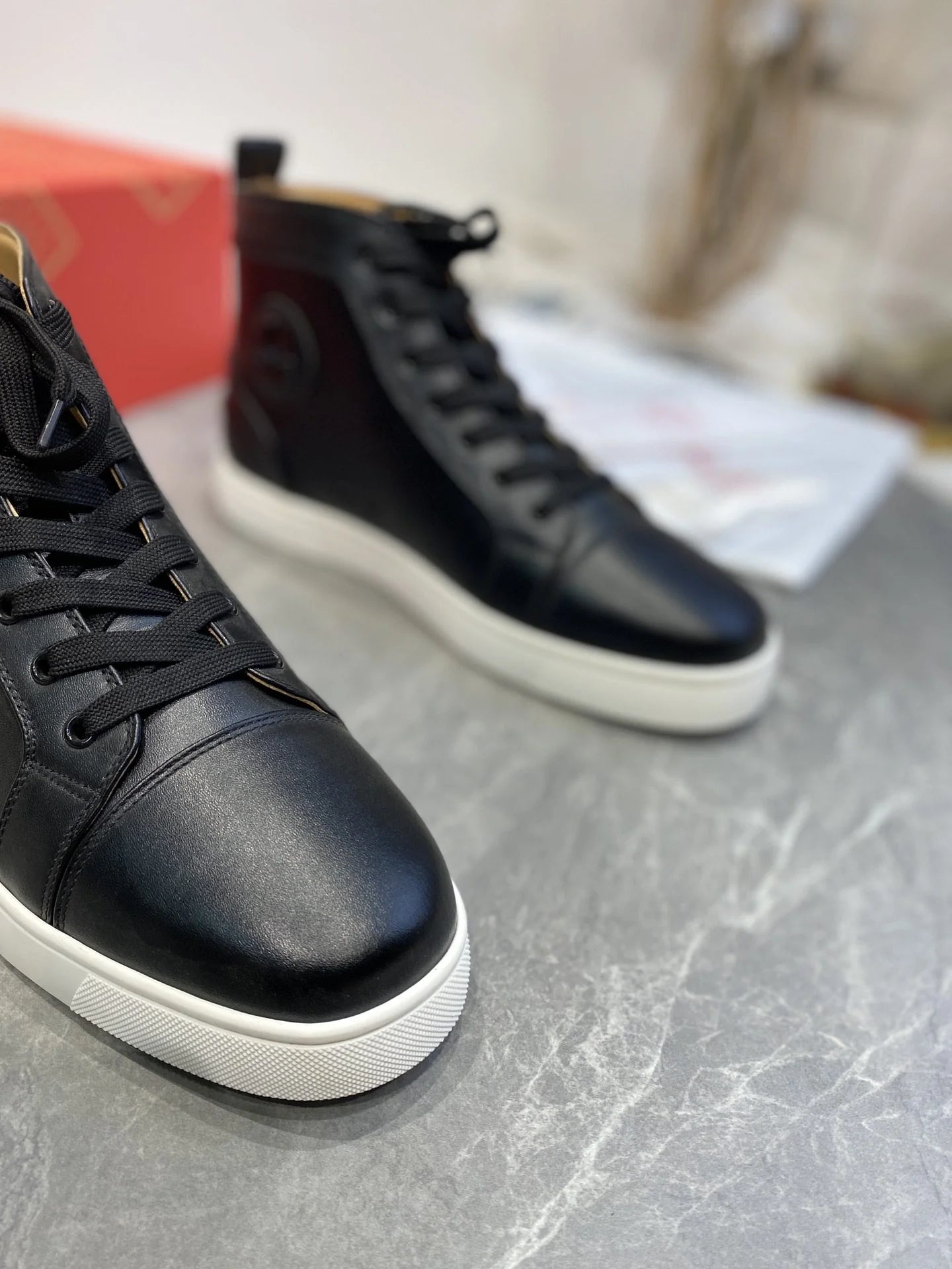 CL SNEAKER