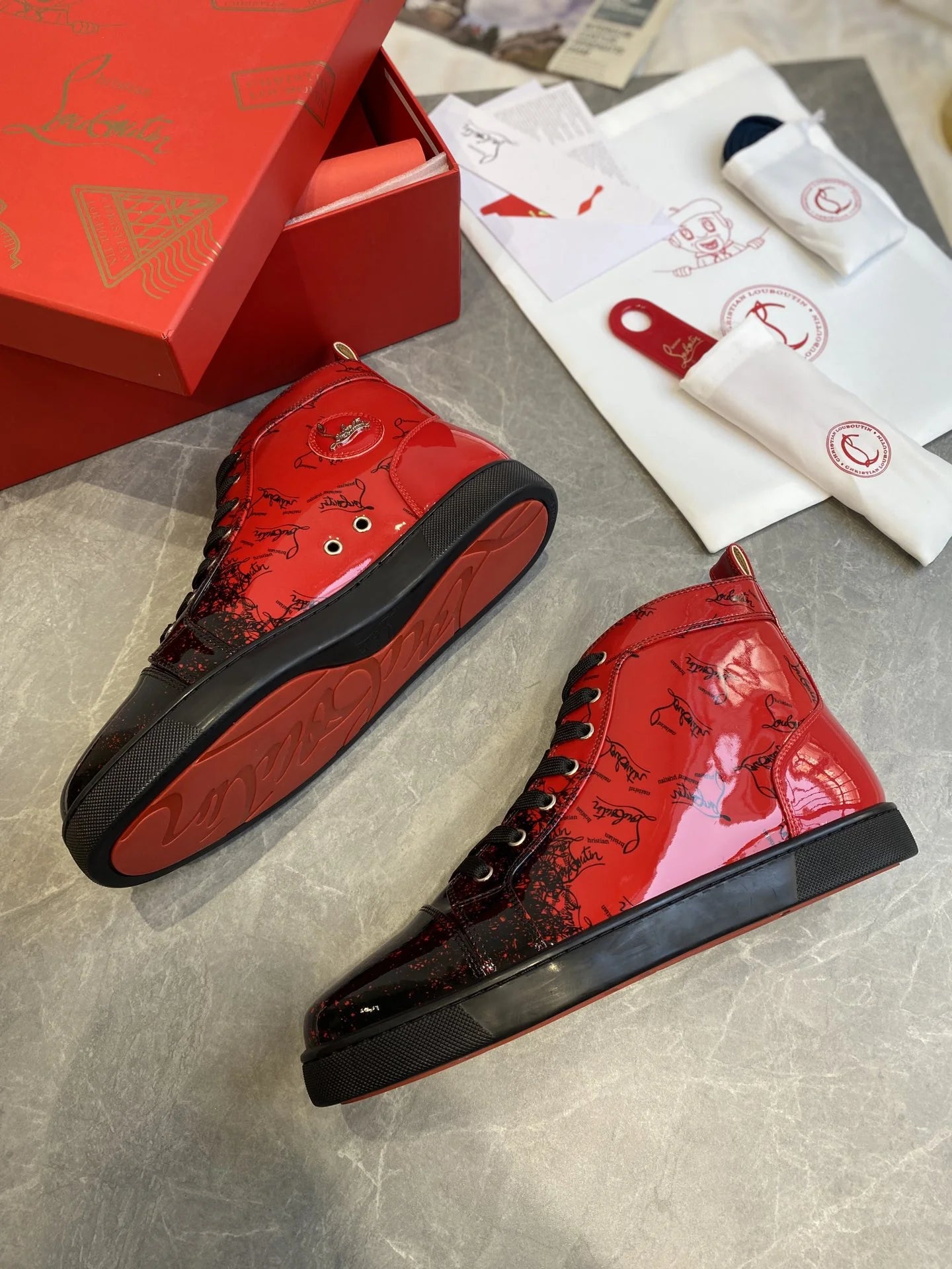 CL SNEAKER