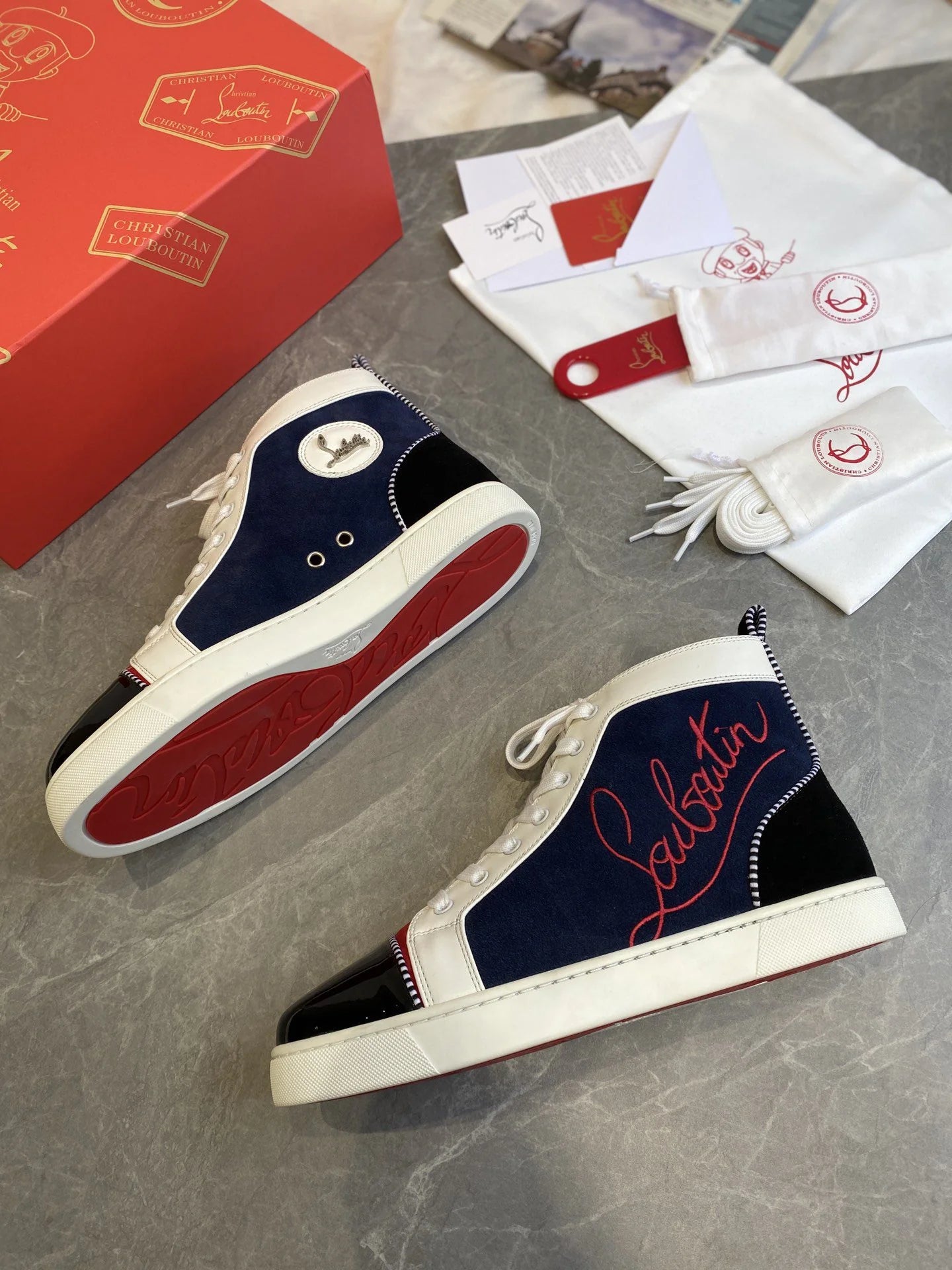 CL SNEAKER