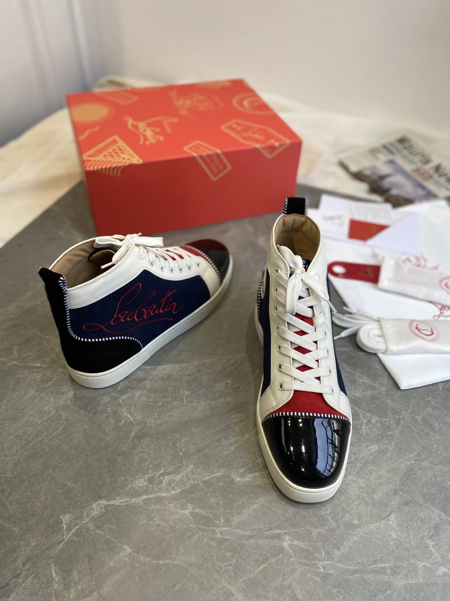 CL SNEAKER