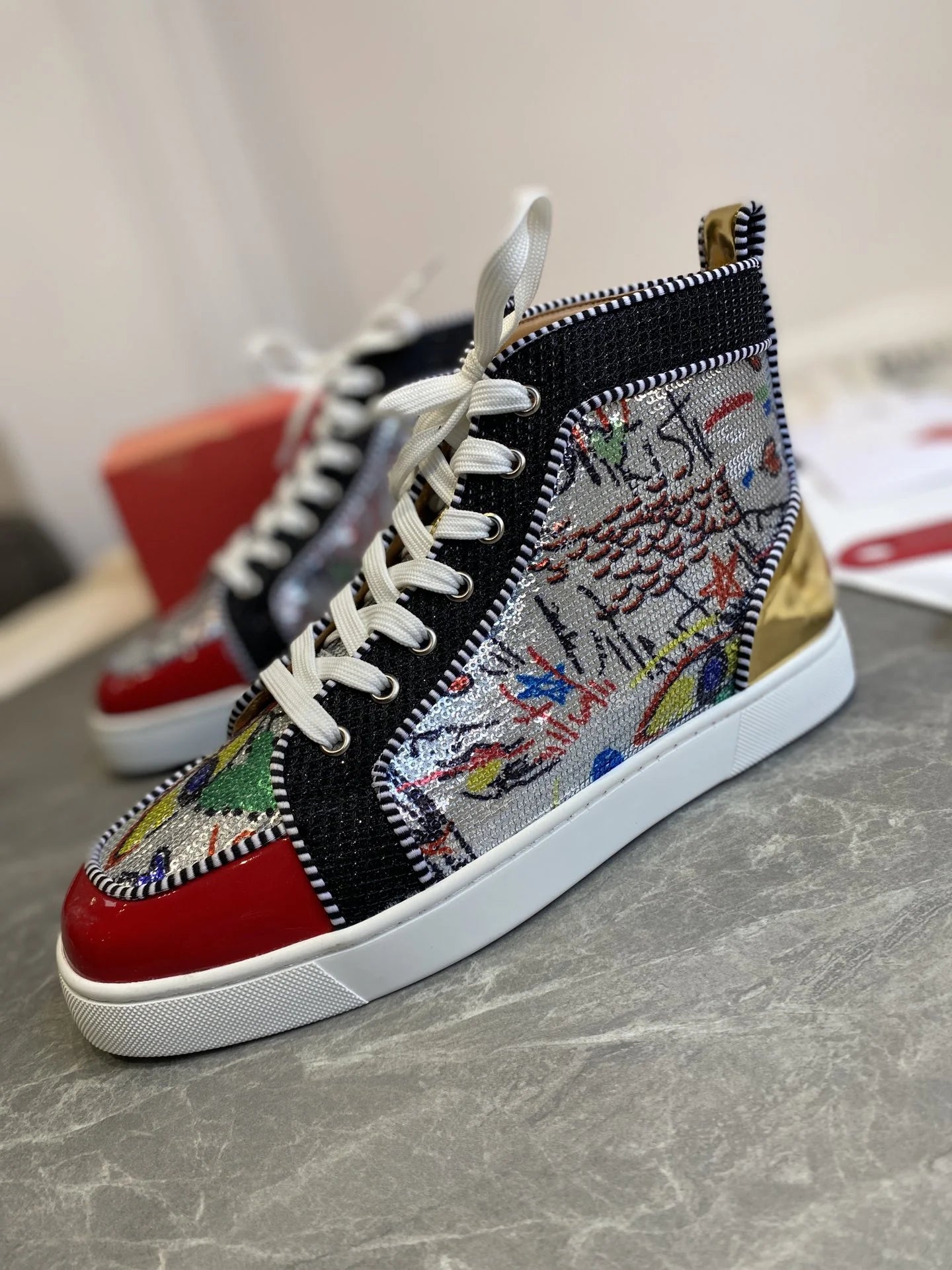 CL SNEAKER