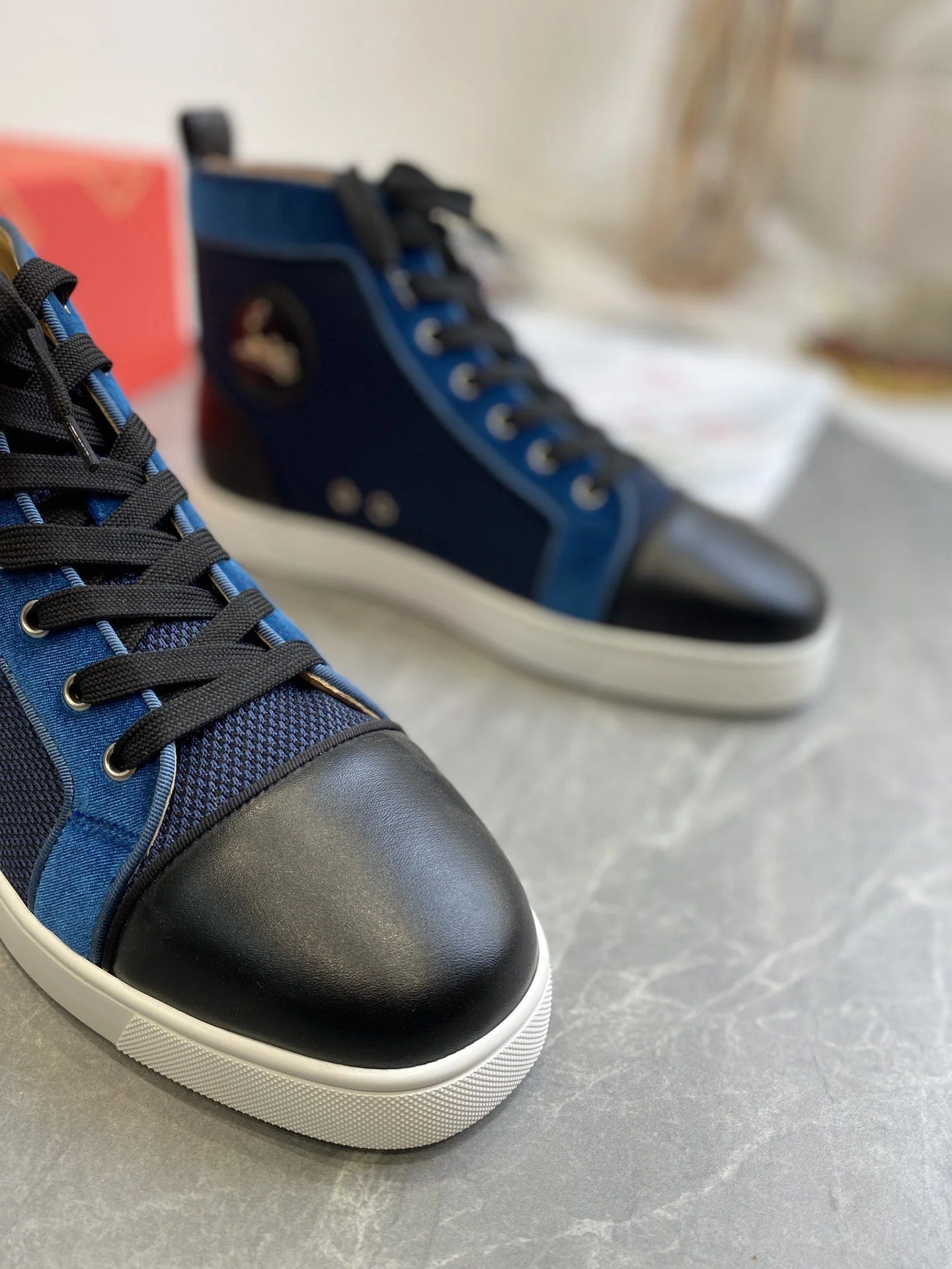 CL SNEAKER