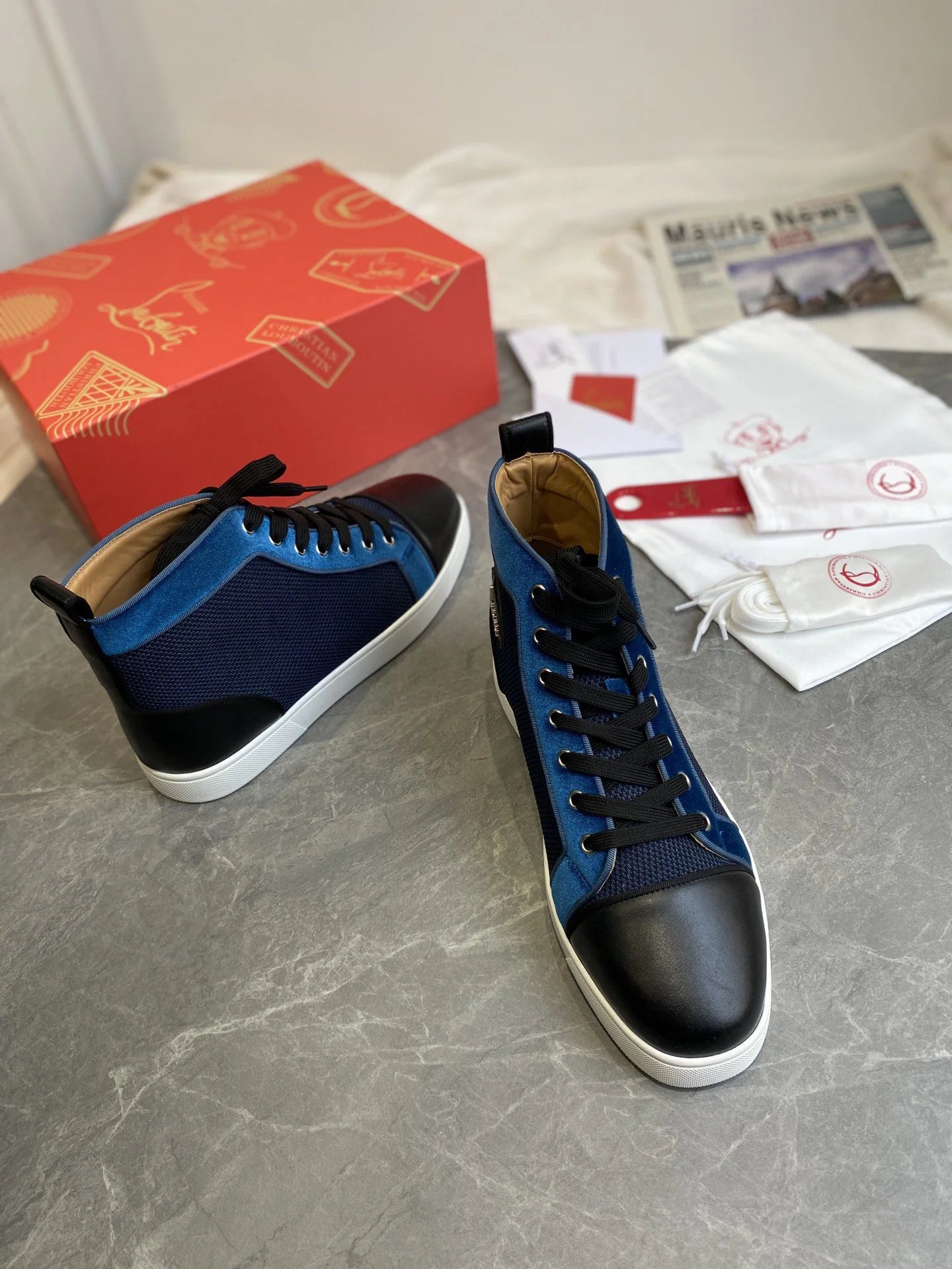 CL SNEAKER