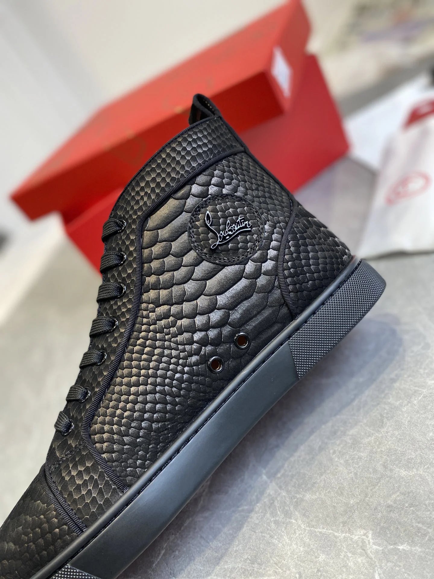 CL SNEAKER
