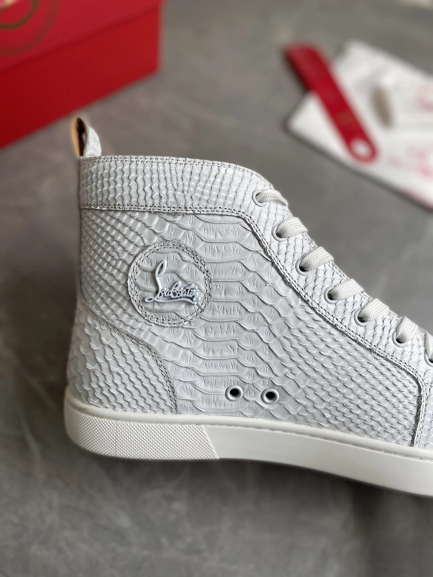CL SNEAKER