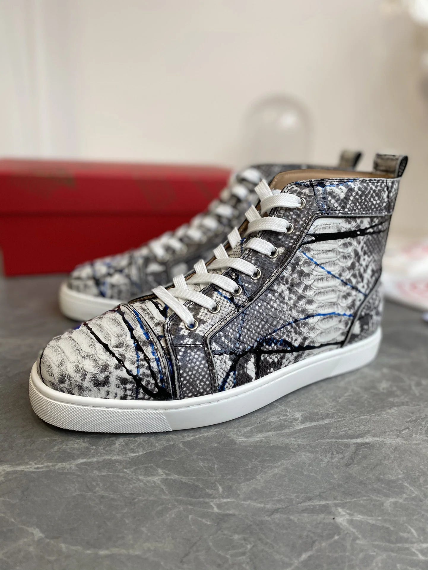 CL SNEAKER