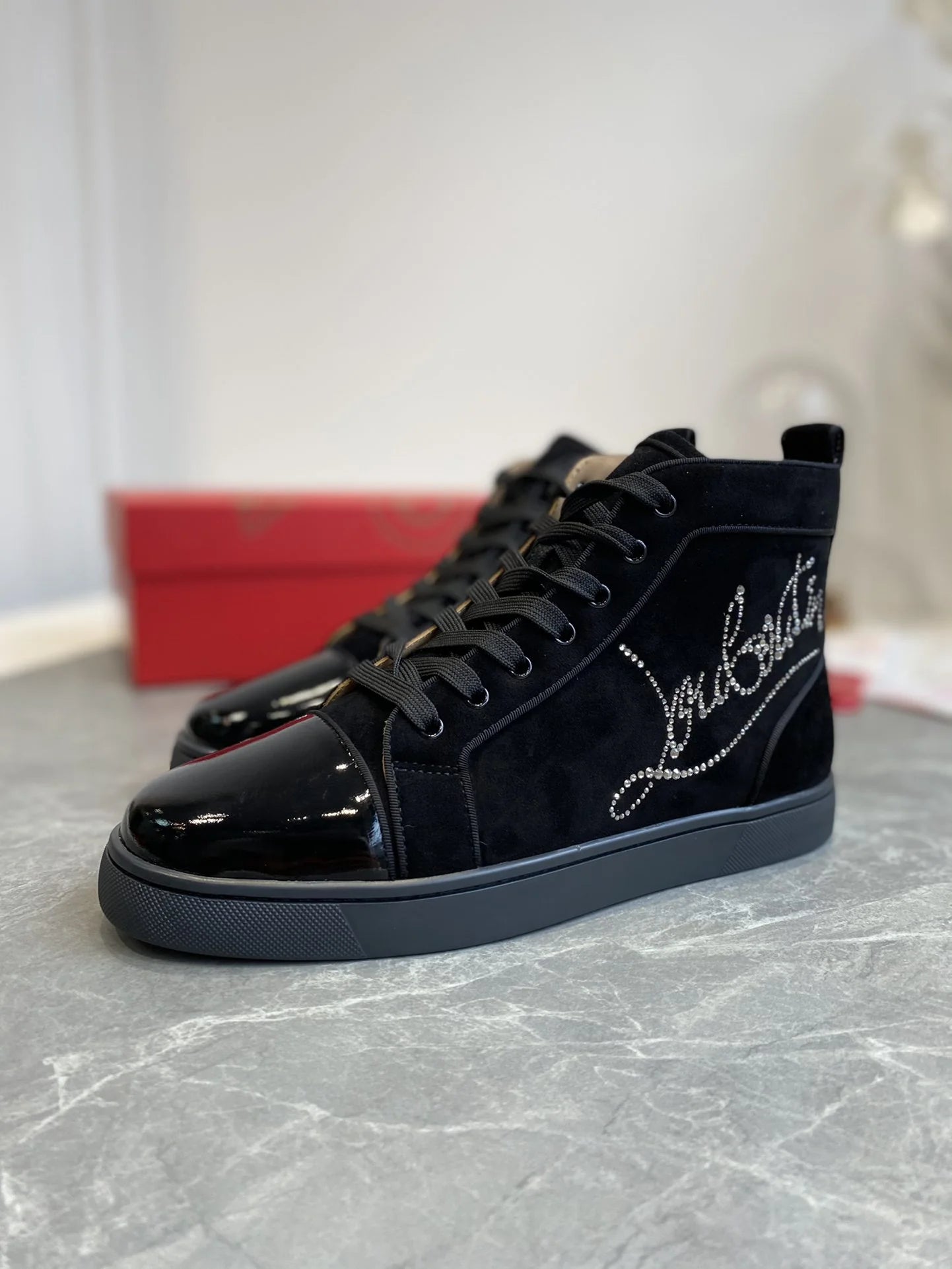 CL SNEAKER