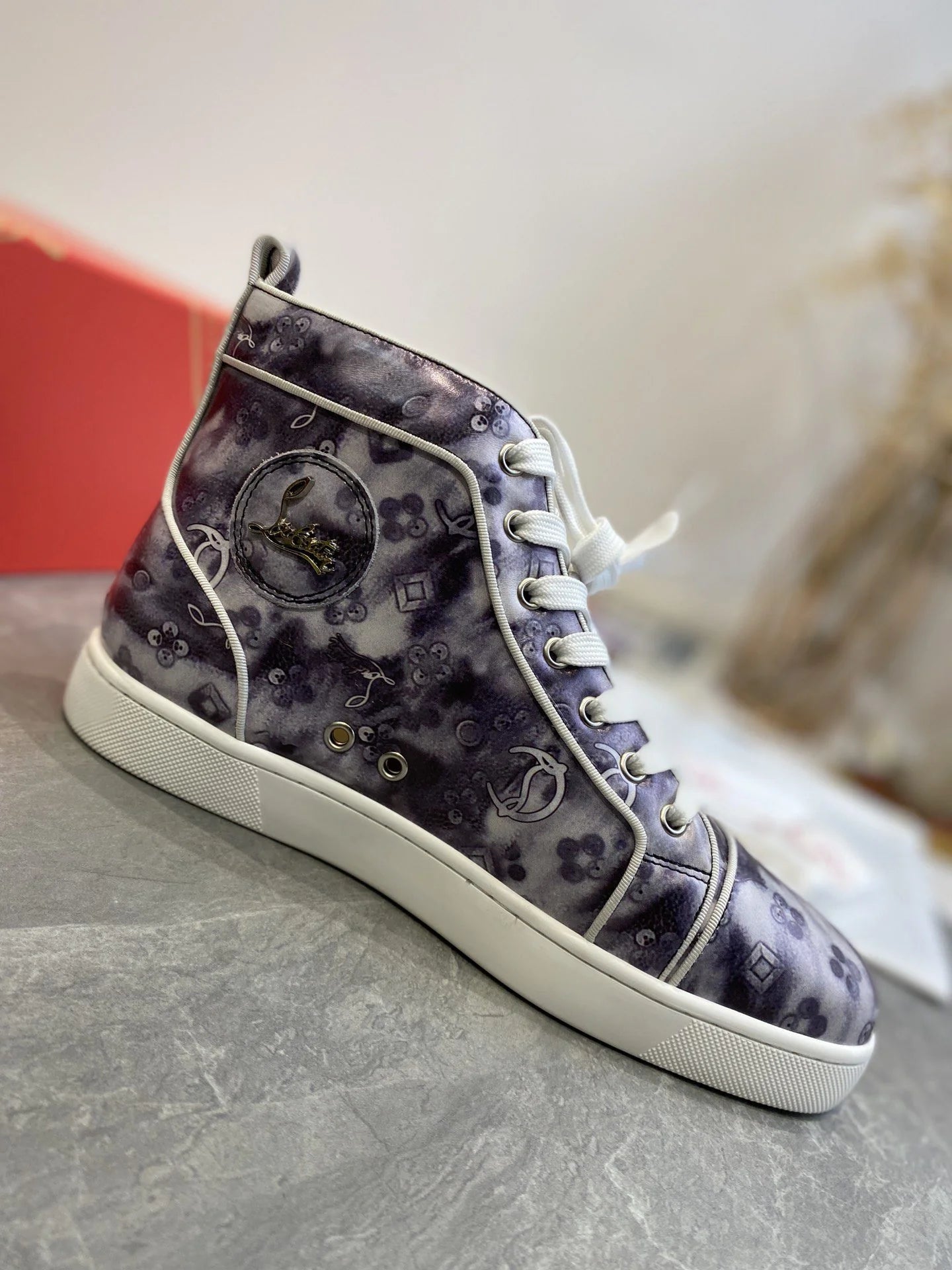 CL SNEAKER