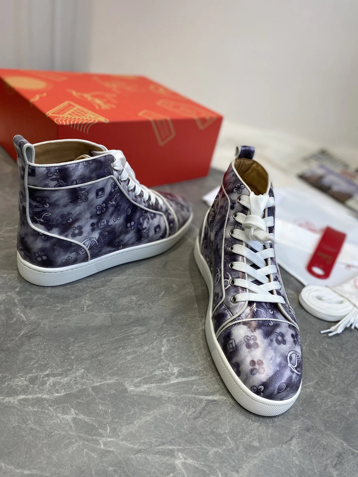 CL SNEAKER