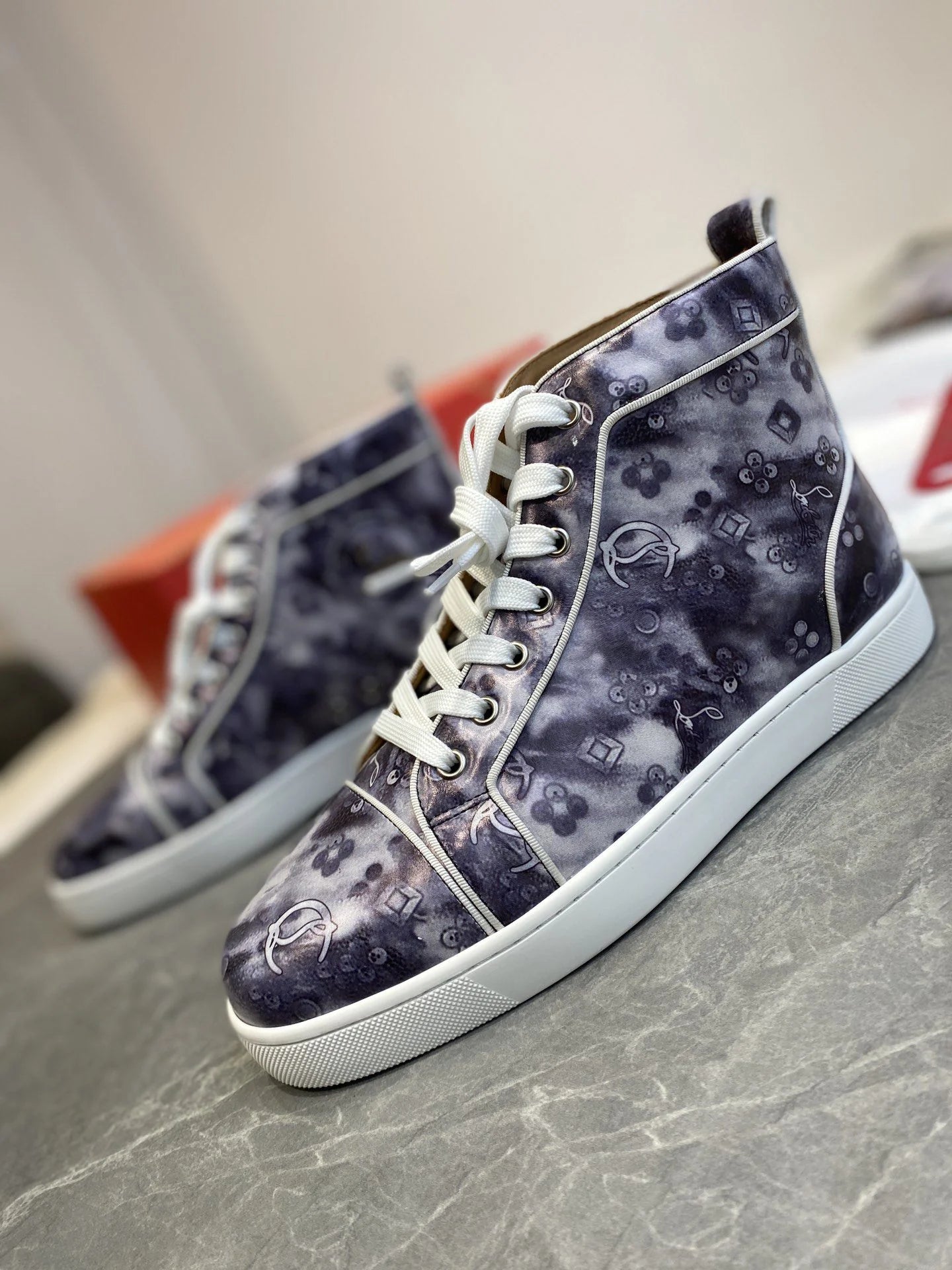 CL SNEAKER