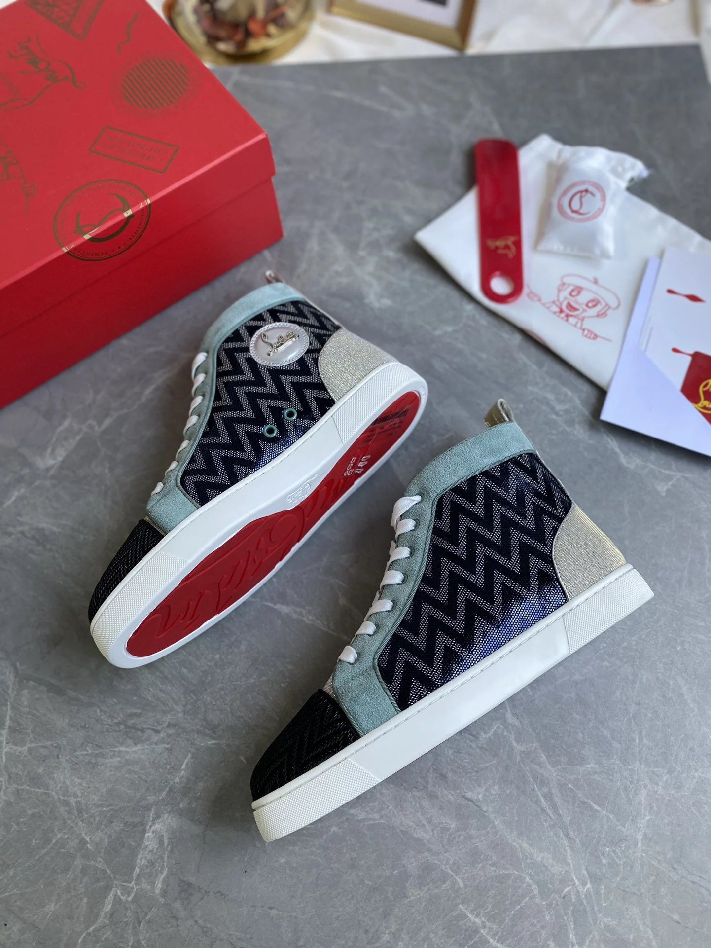 CL SNEAKER