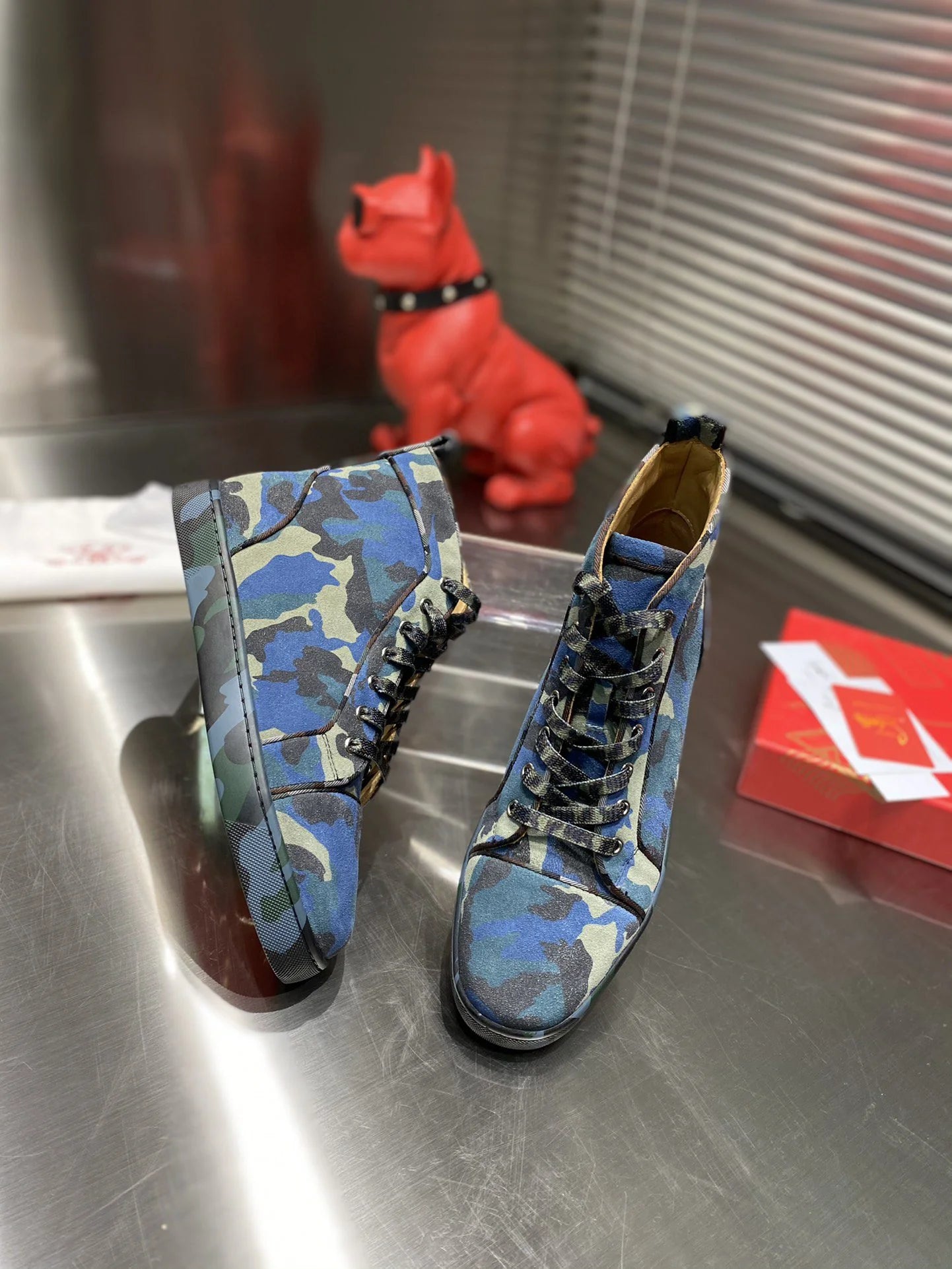 CL SNEAKER