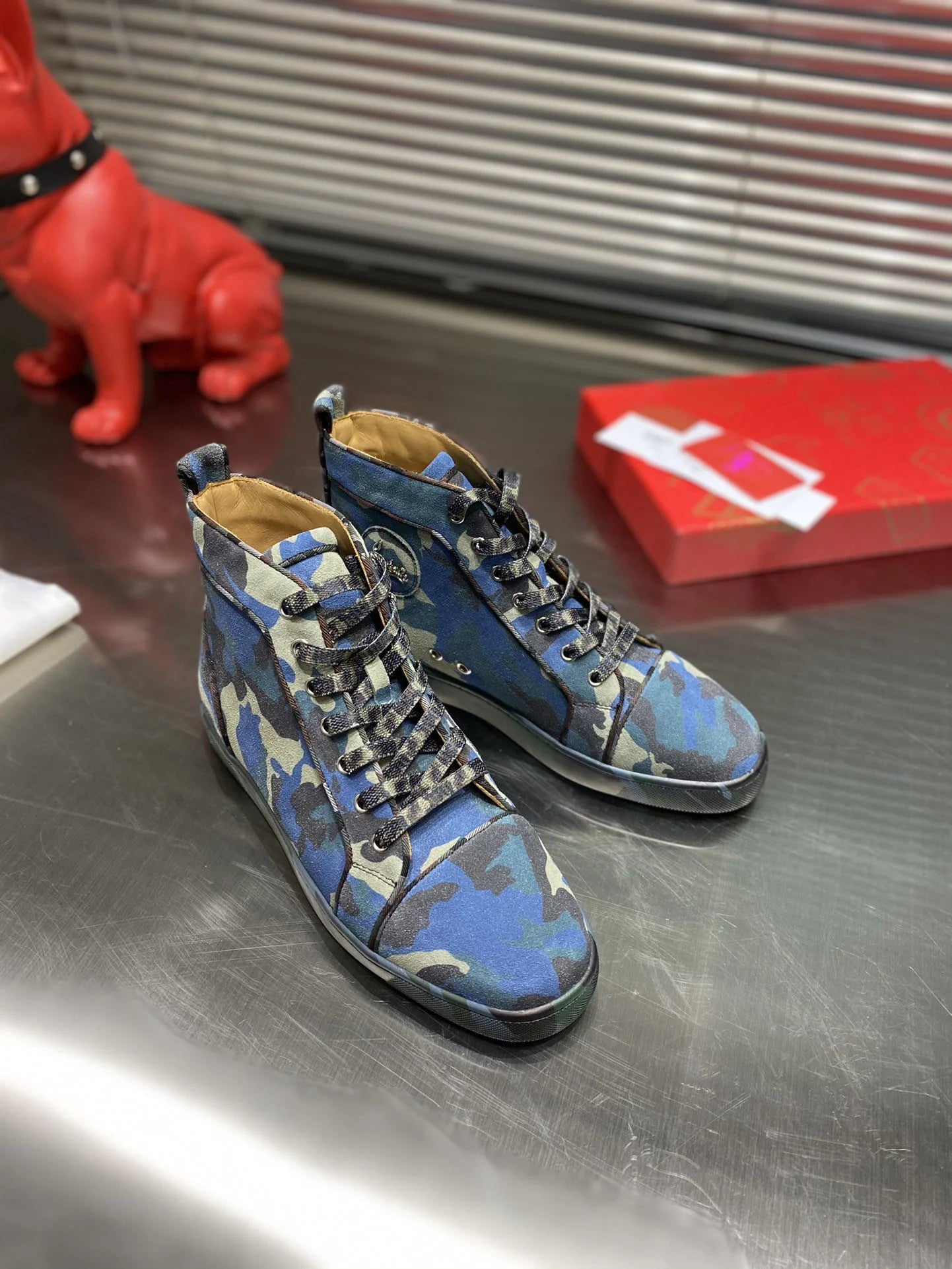 CL SNEAKER