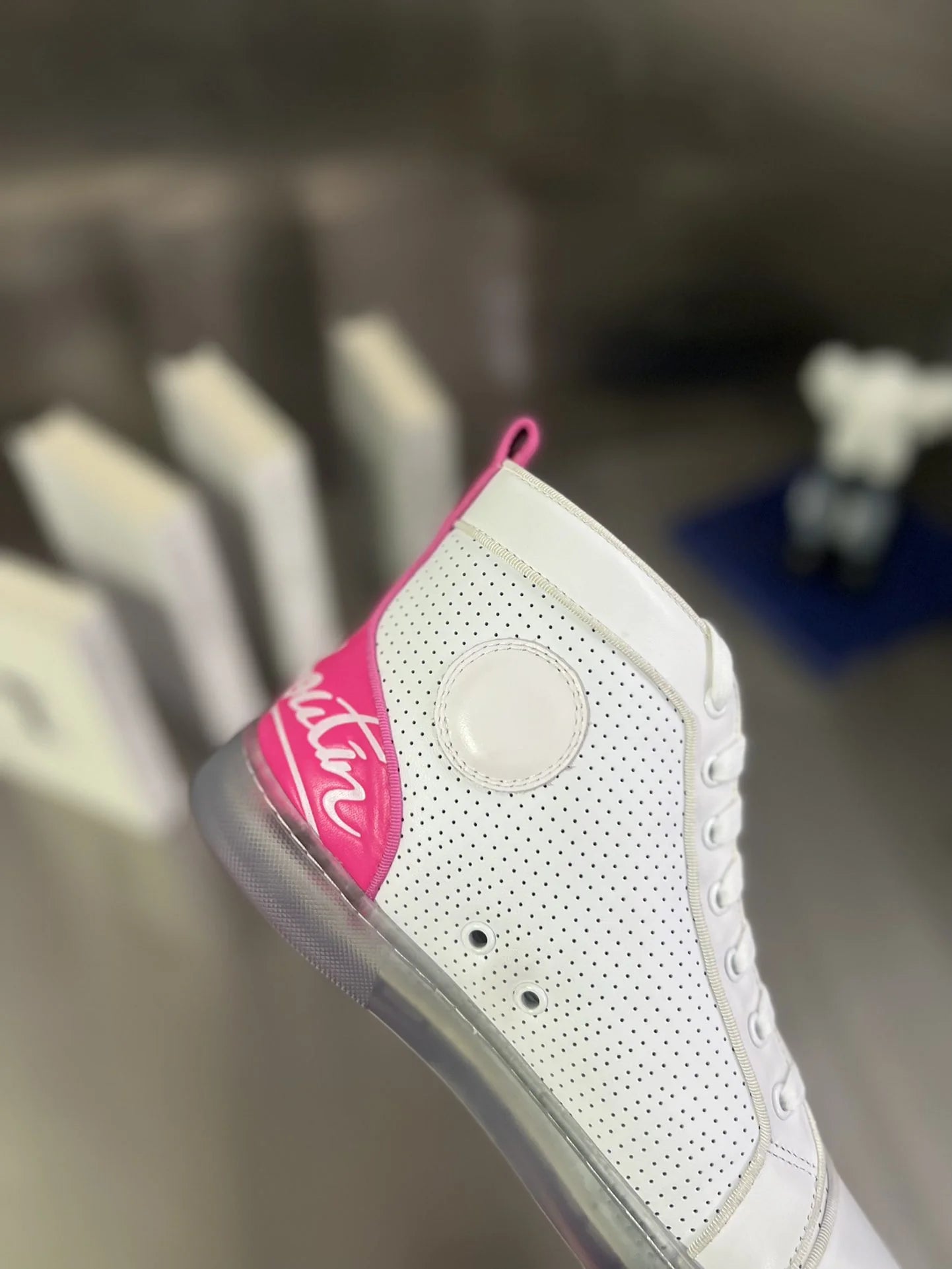 CL SNEAKER