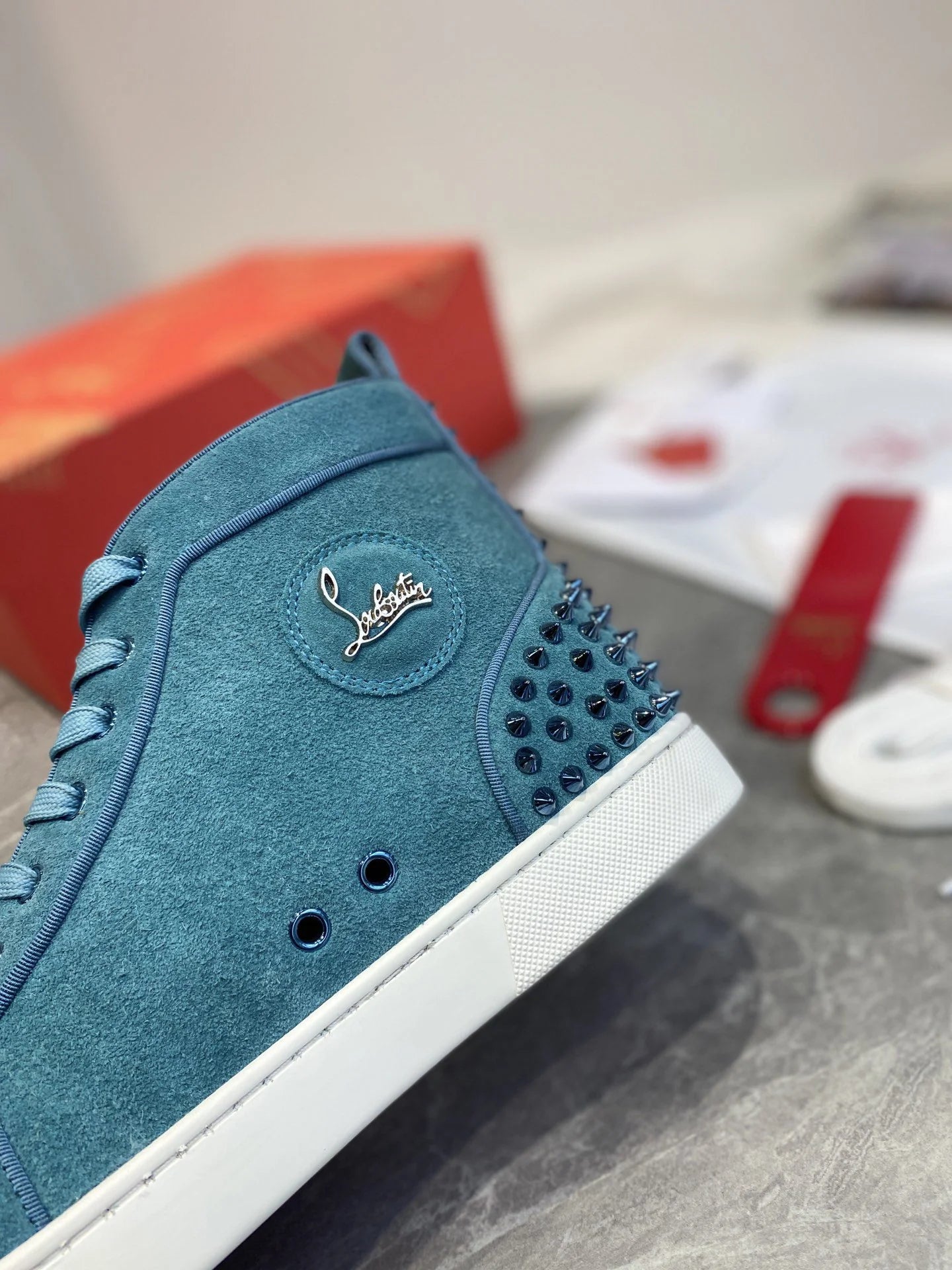 CL SNEAKER