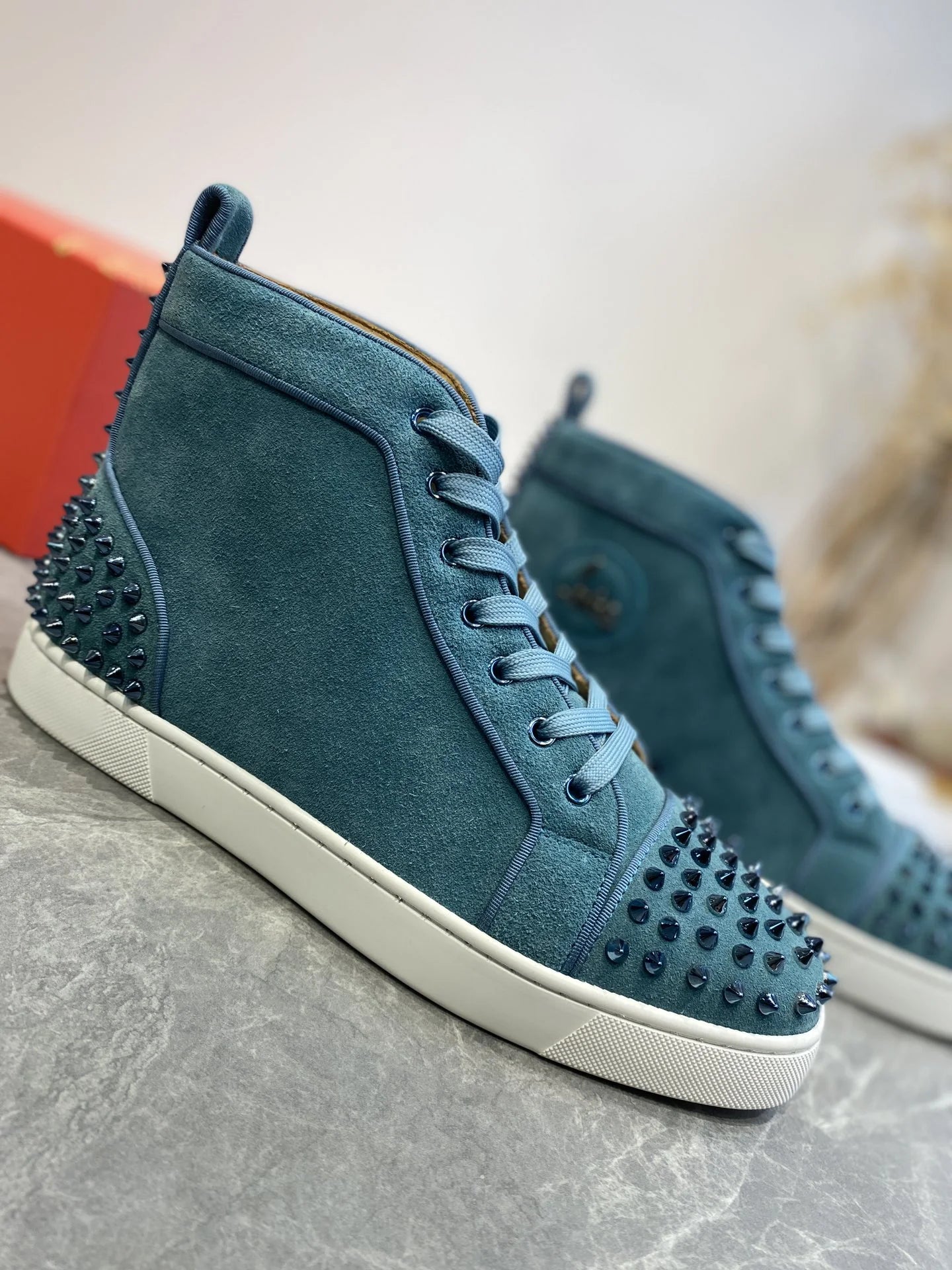 CL SNEAKER